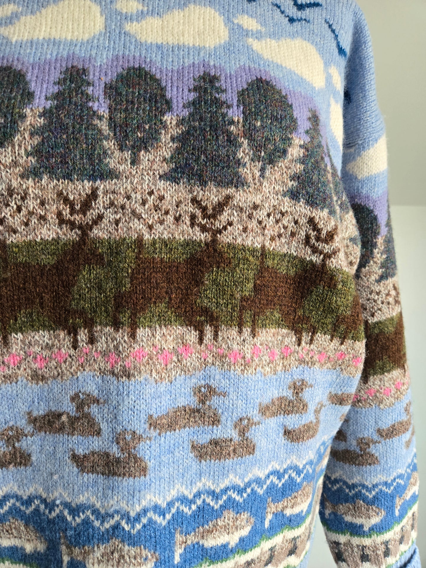 Orvis Vintage Outdoor Scene Wool Sweater - Medium