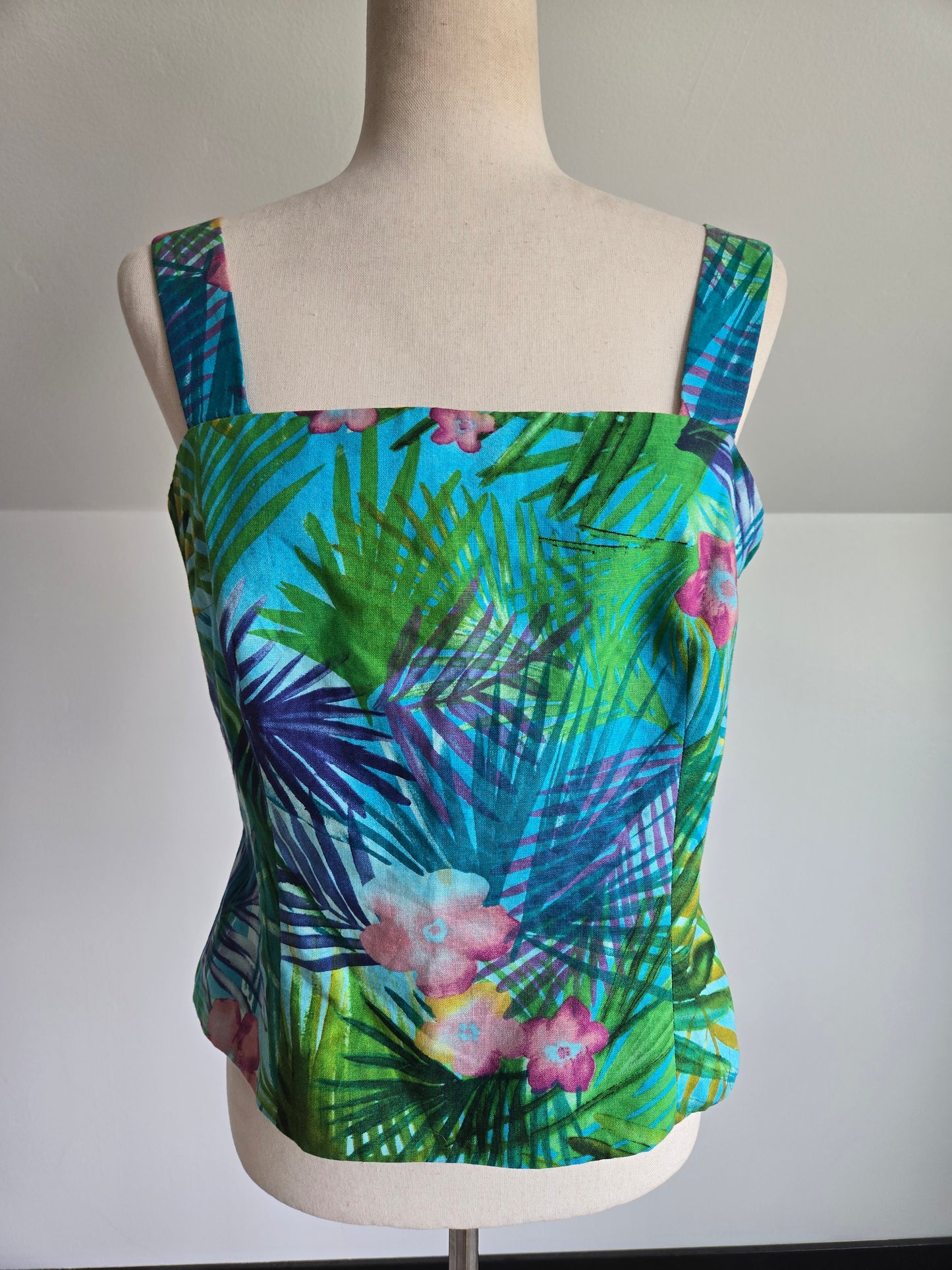 Maggy London Cotton/Linen Floral Tank