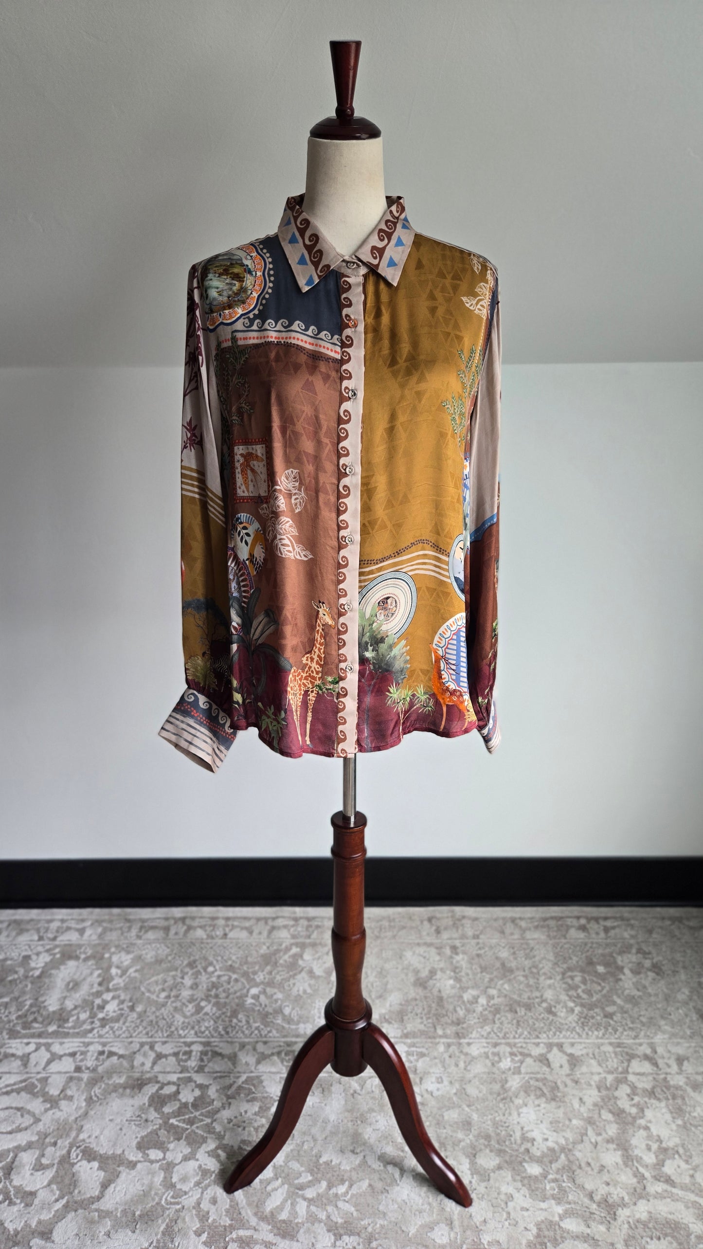 Ranna Gill Travel Print Luxury Resort Wear Blouse - Large