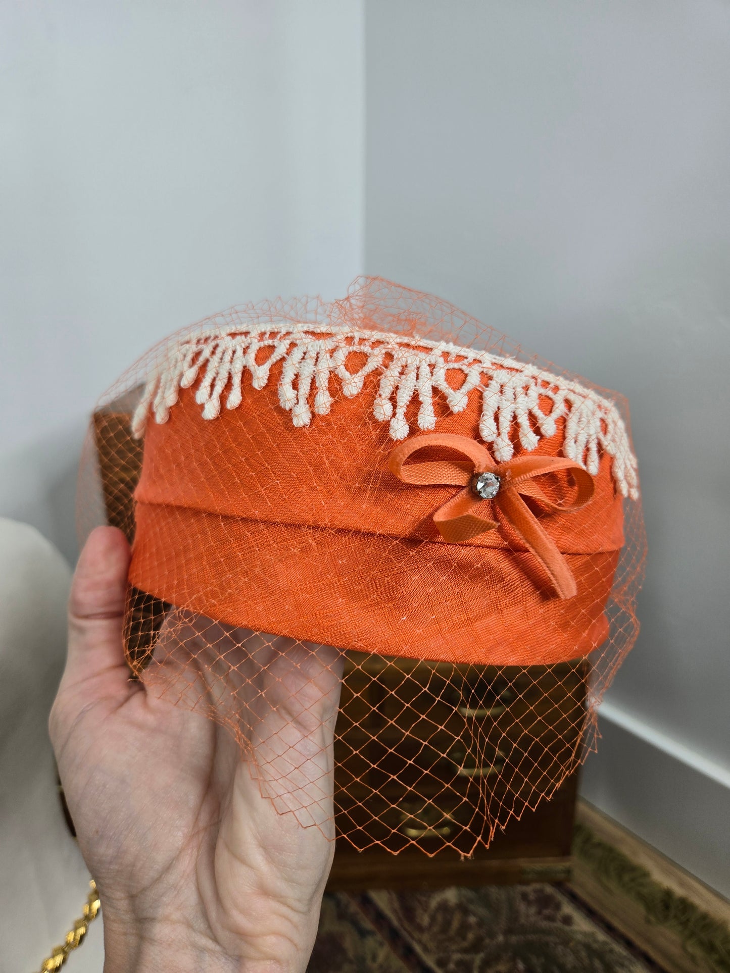 1950s Vintage Peachy Orange Pillbox Hat