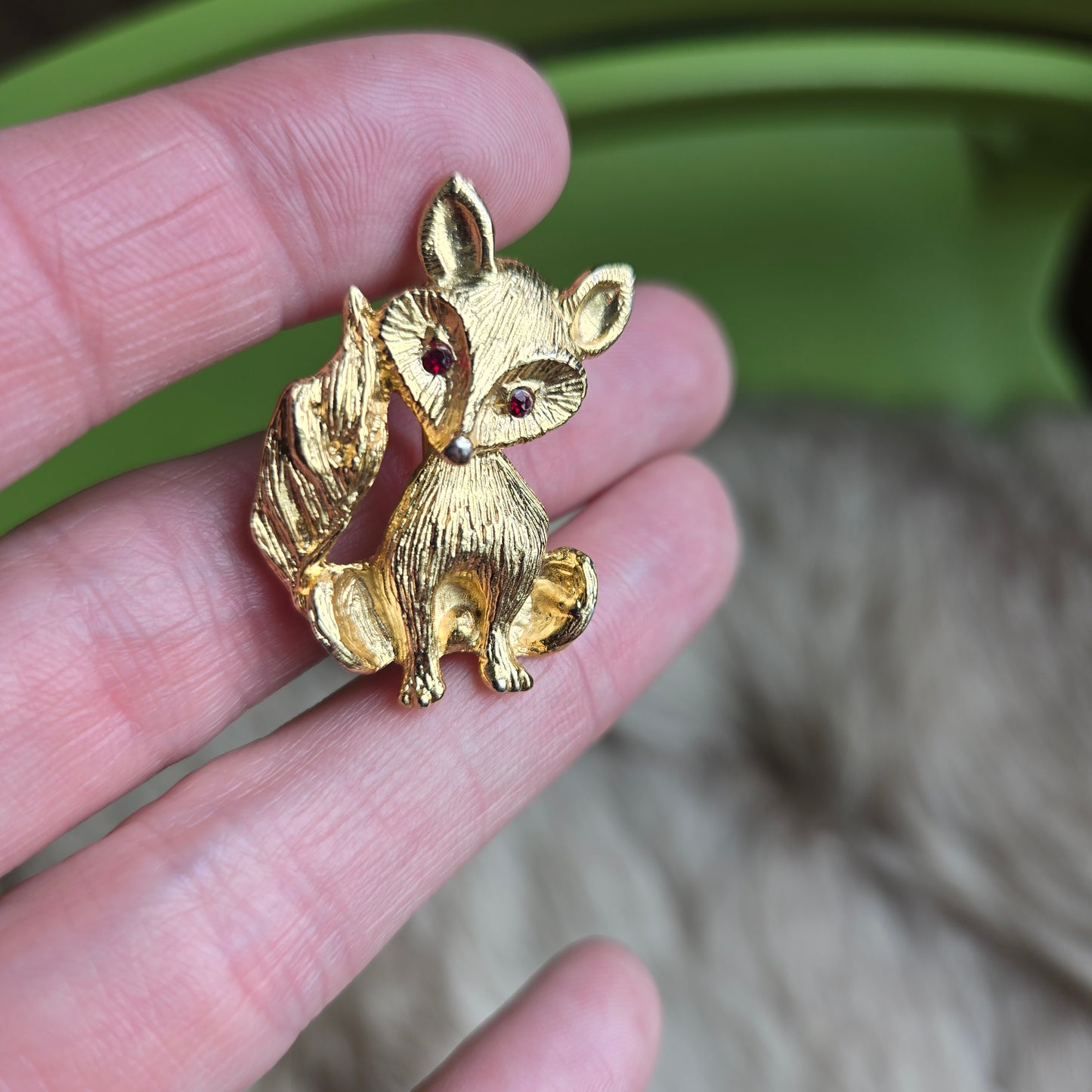 Fox Gold Tone Brooch with Red Rhinestone Eyes