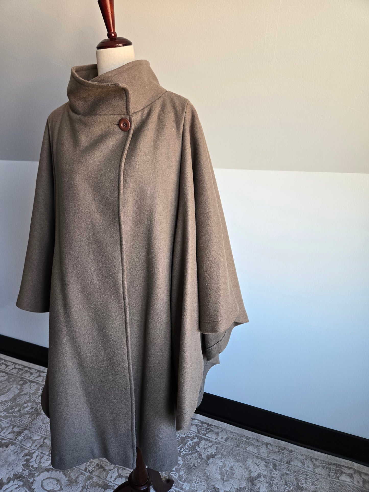 Vintage Brown Wool Poncho Coat - L/XL