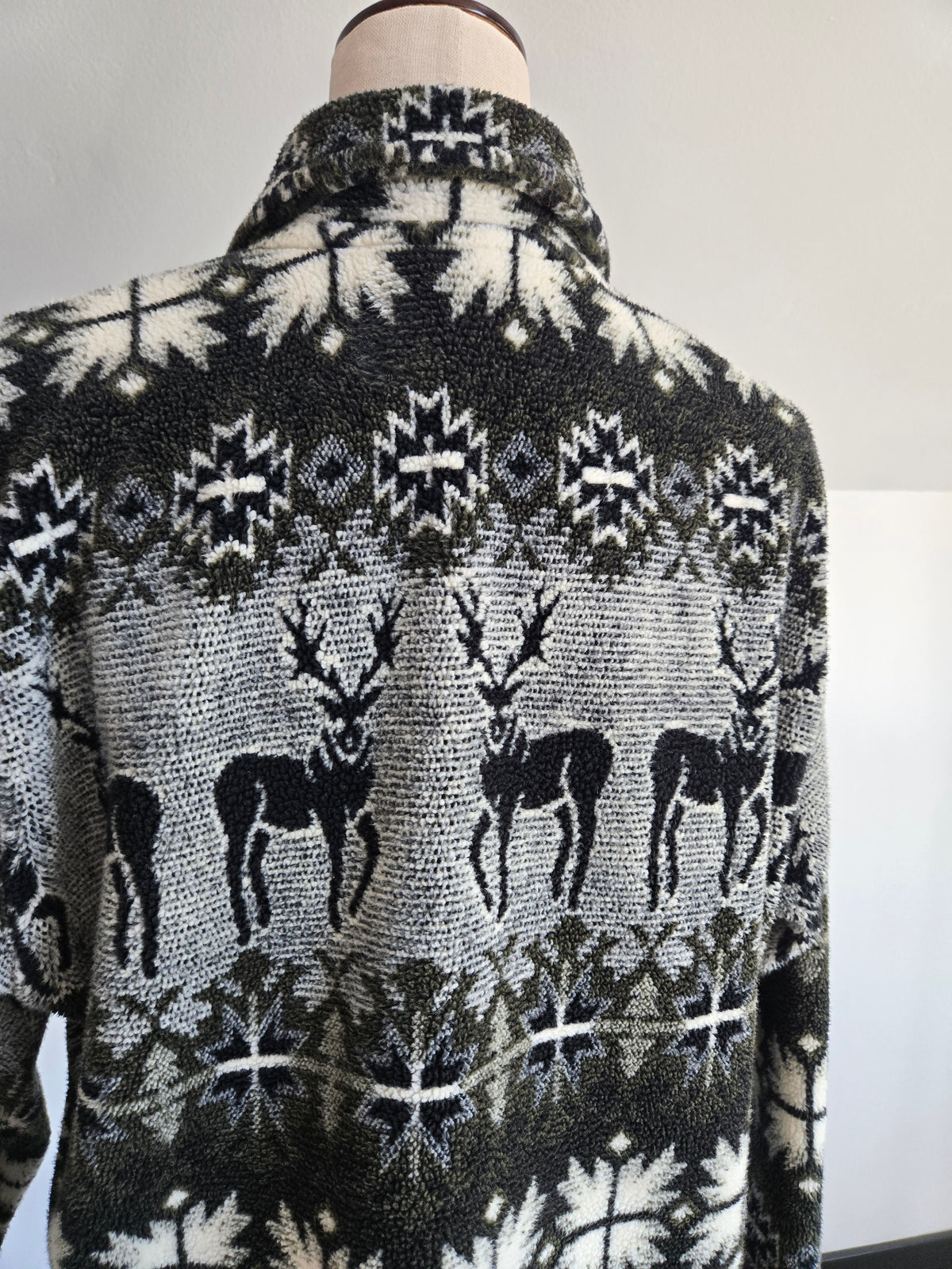 County Clothing Co Deer Fleece Jacket - medium