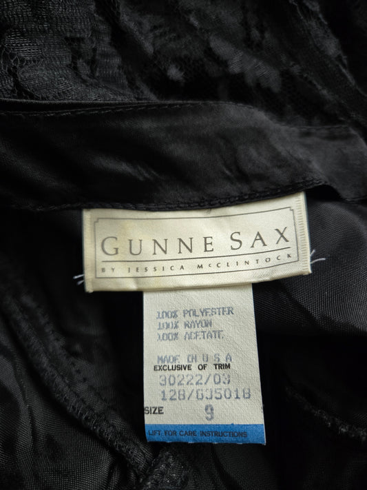 Gunne Sax Jessica McClintok Vintage 1980s Black Lace and Velvet Dress - S/M