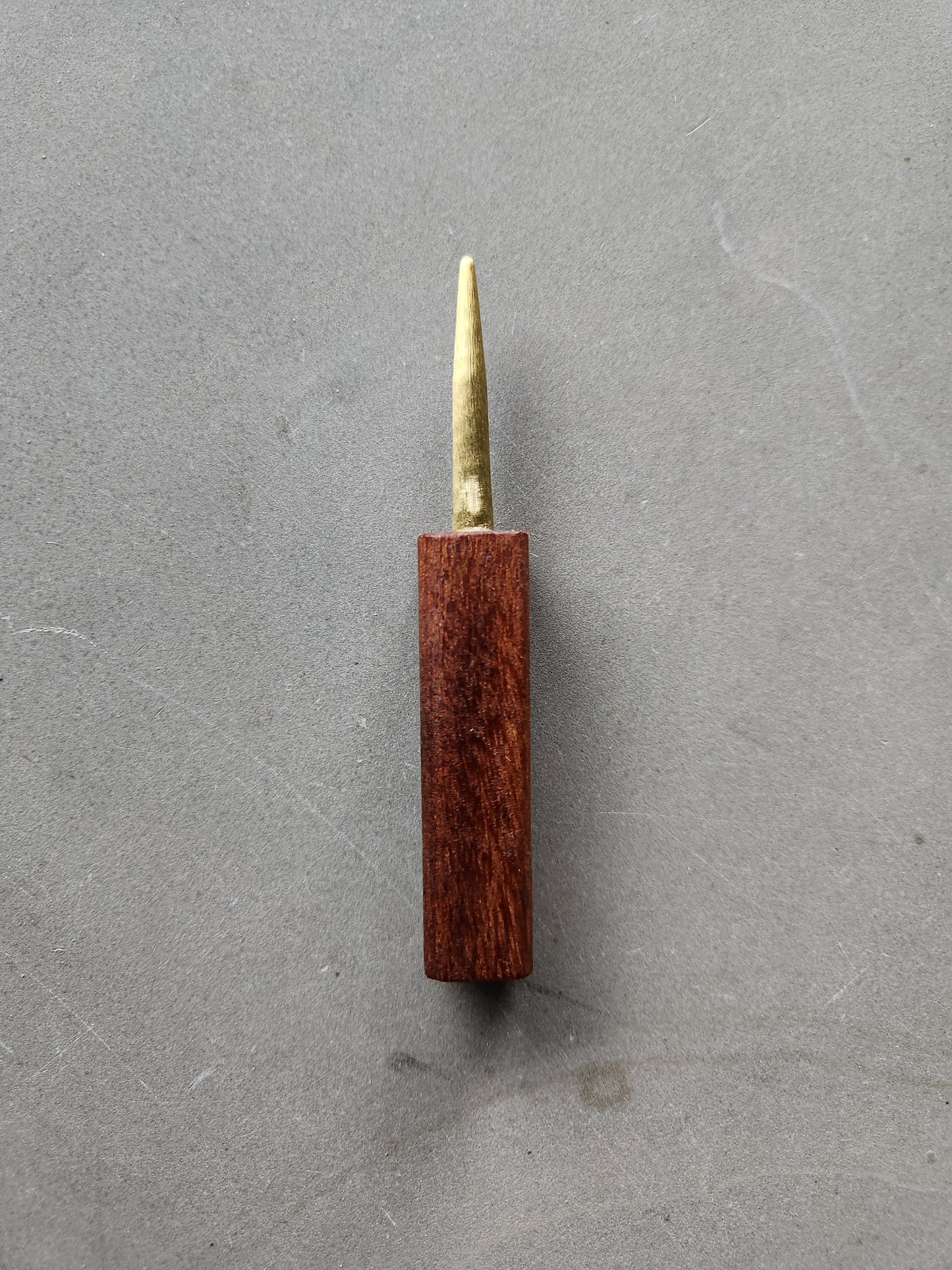 Brass Divot Repair Tool