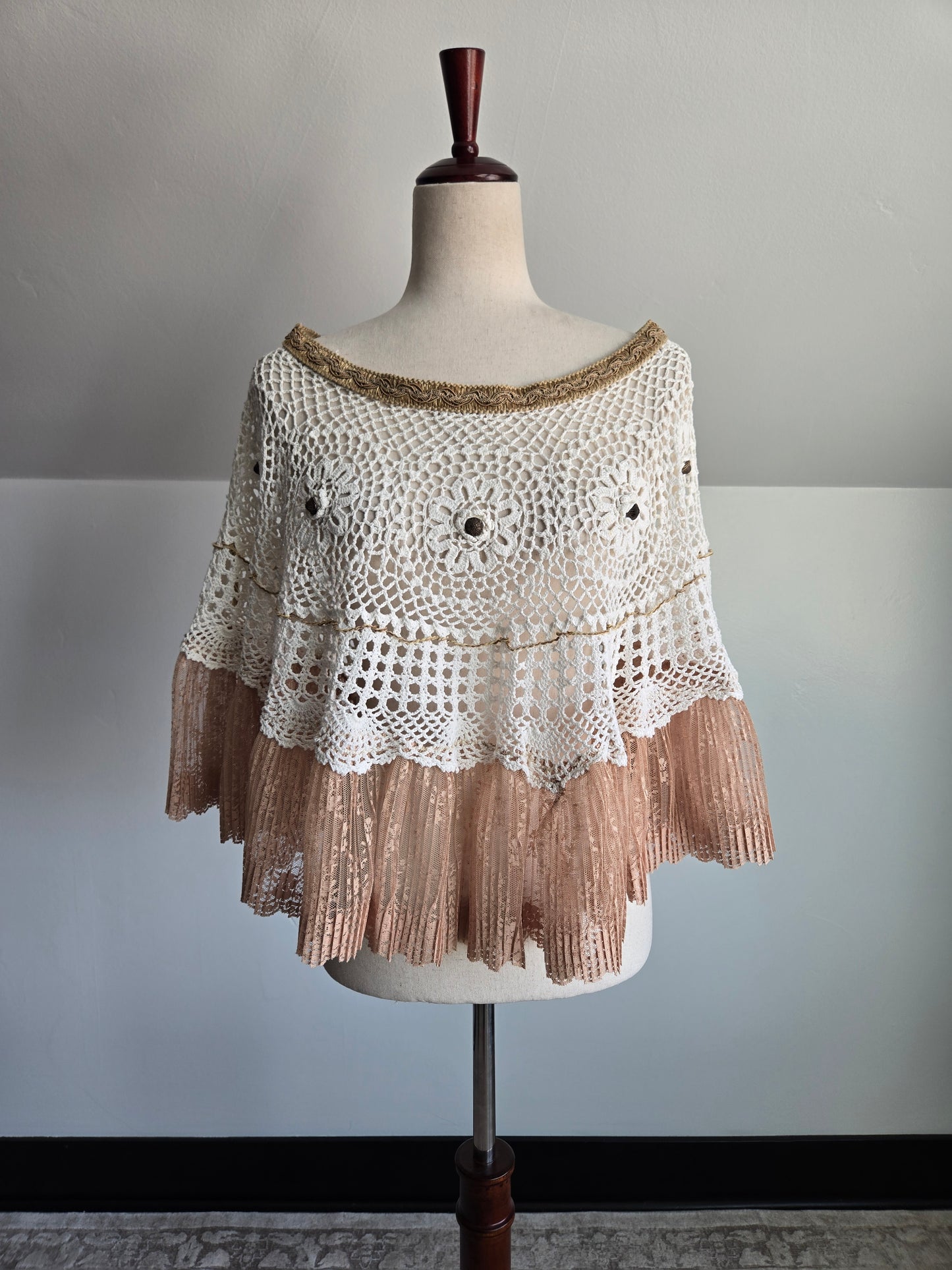 Hand Crafted Lace Capelet made of Vintage Doily - OS