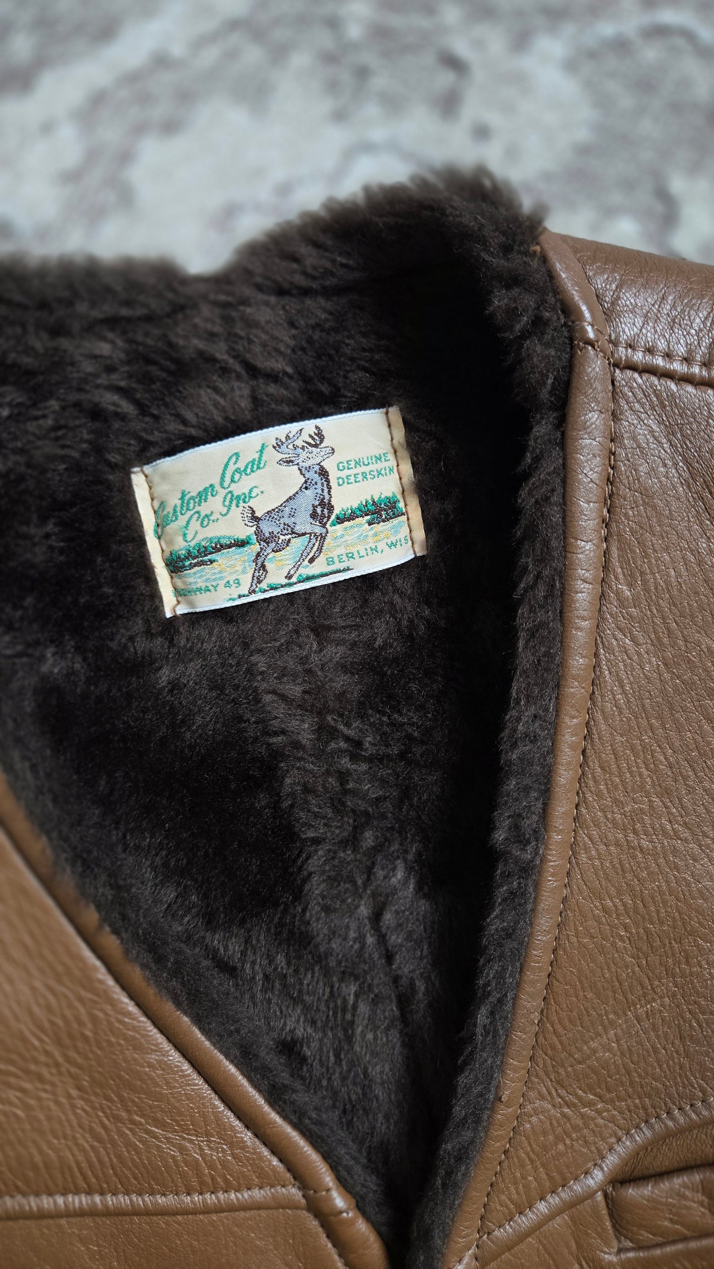 Vintage 1960s Deerskin Leather Shearling Lined Vest - M/L