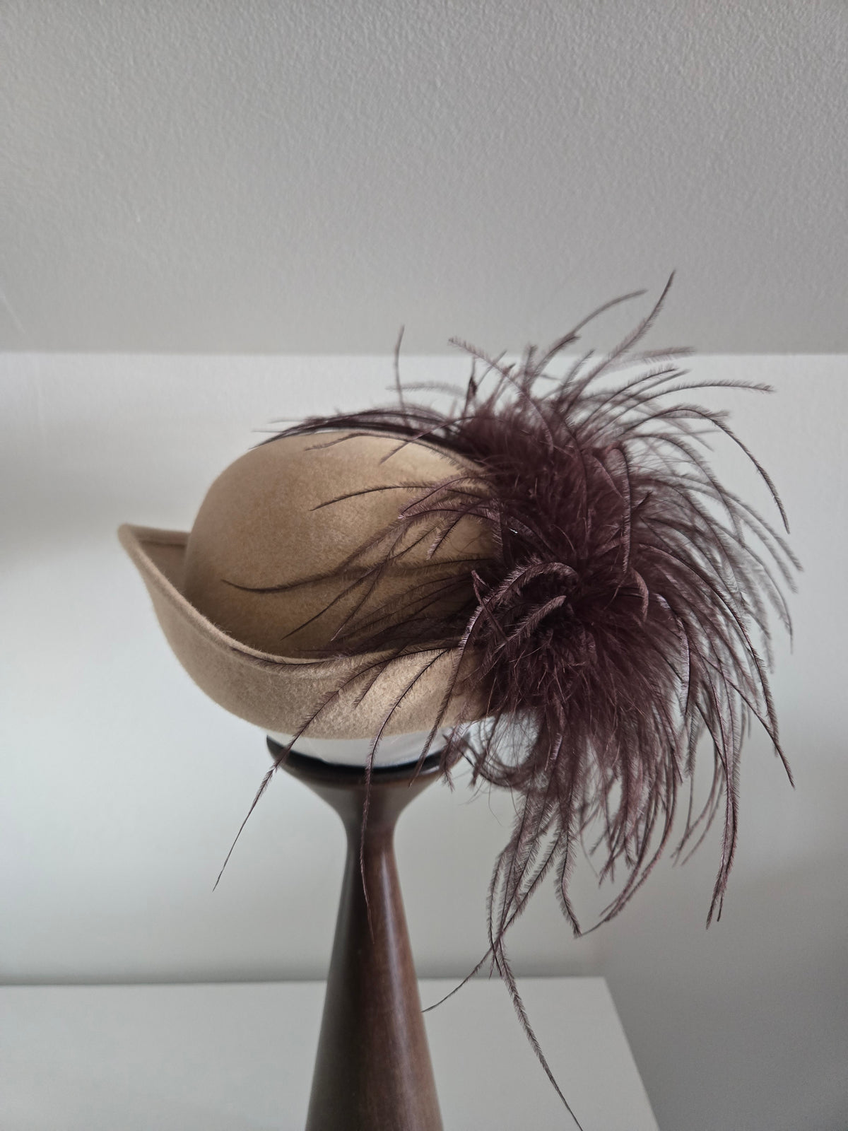 Vintage Bermona London Brown Wool and Ostrich Feather Fascinator