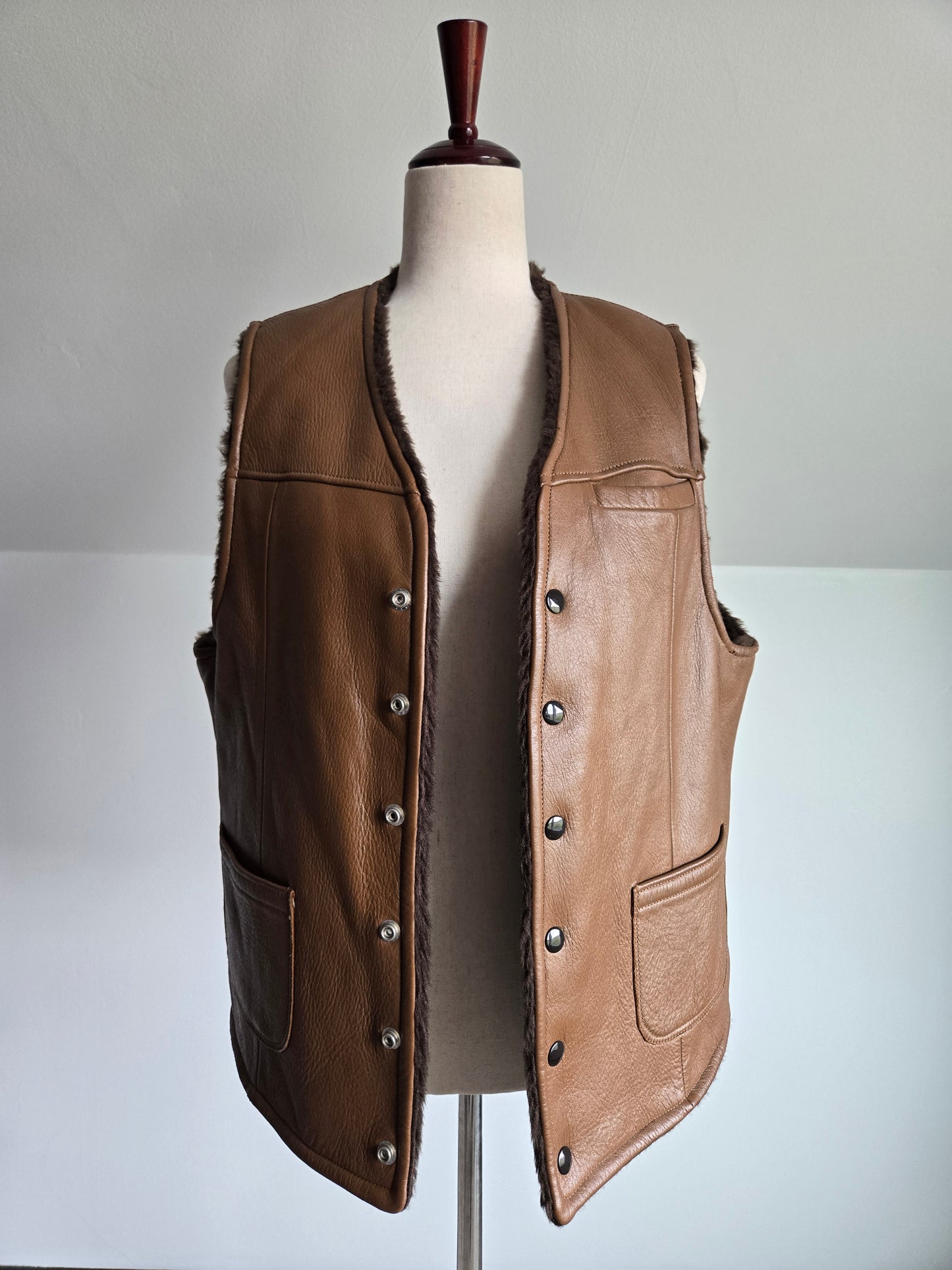 Vintage 1960s Deerskin Leather Shearling Lined Vest - M/L