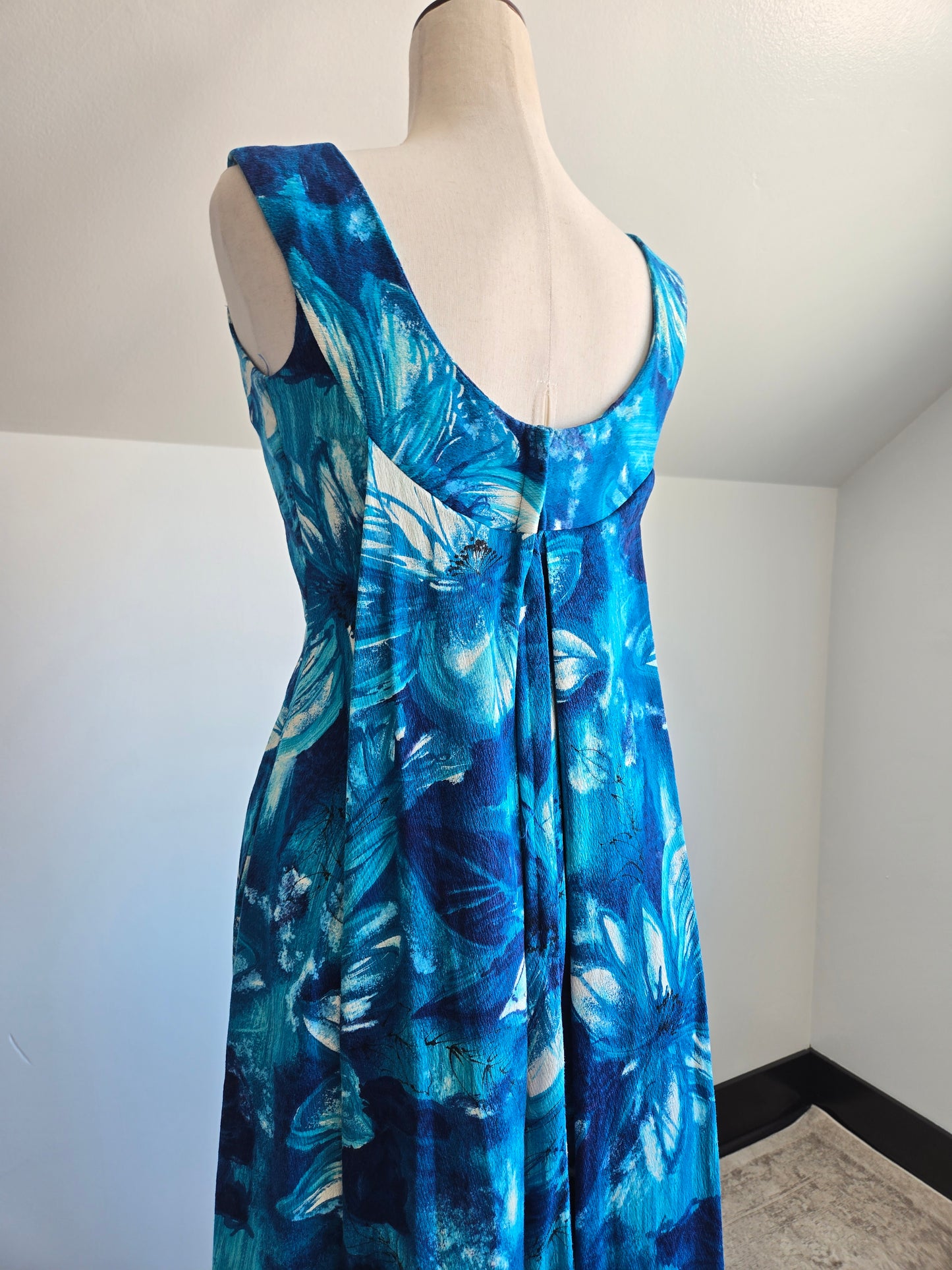 Royal Hawaiian Barkcloth Blue Floral Made in Hawaii Dress - Small