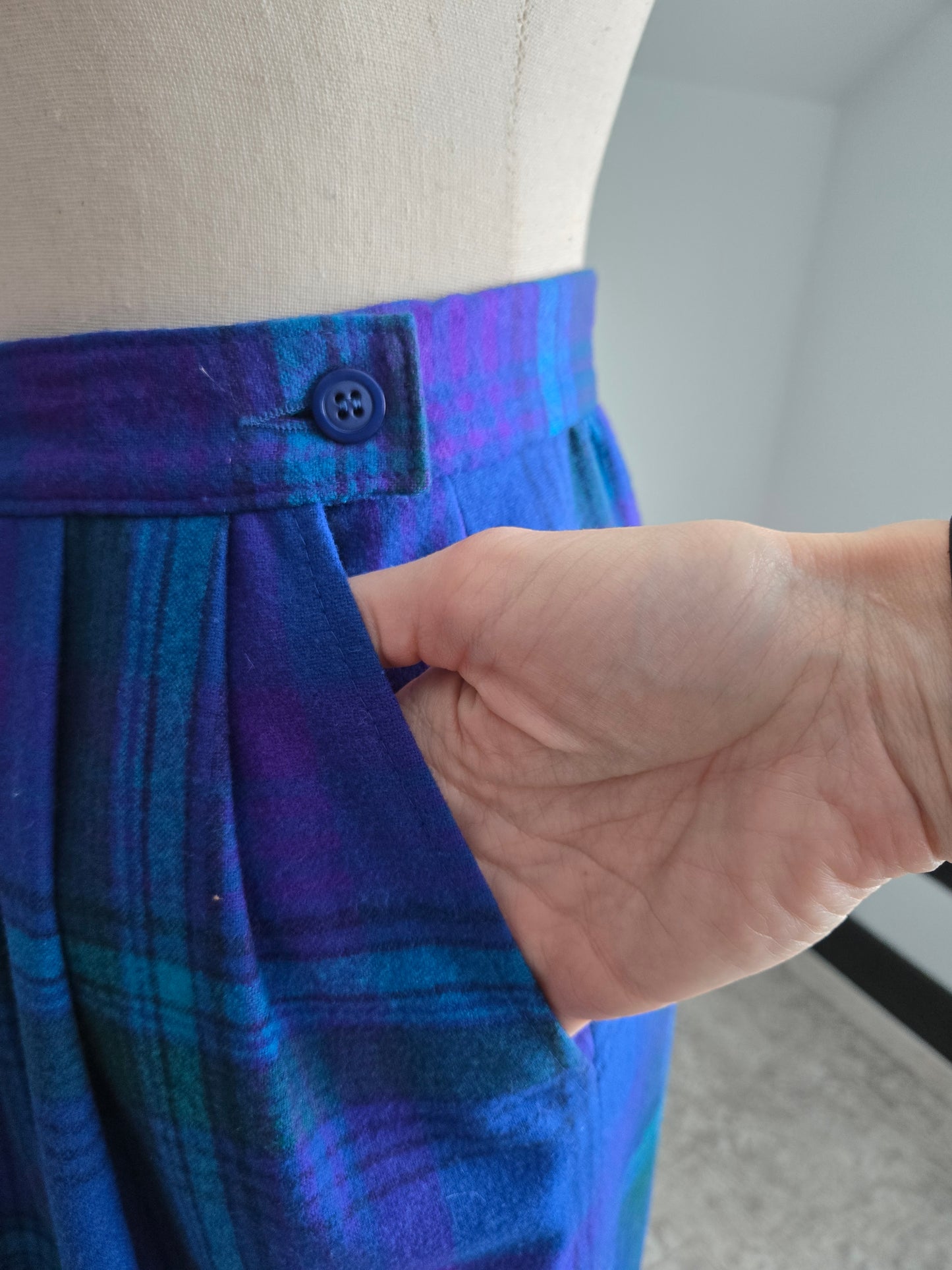 Pendleton Vintage Blue and Purple Plaid Wool Skirt - W29"