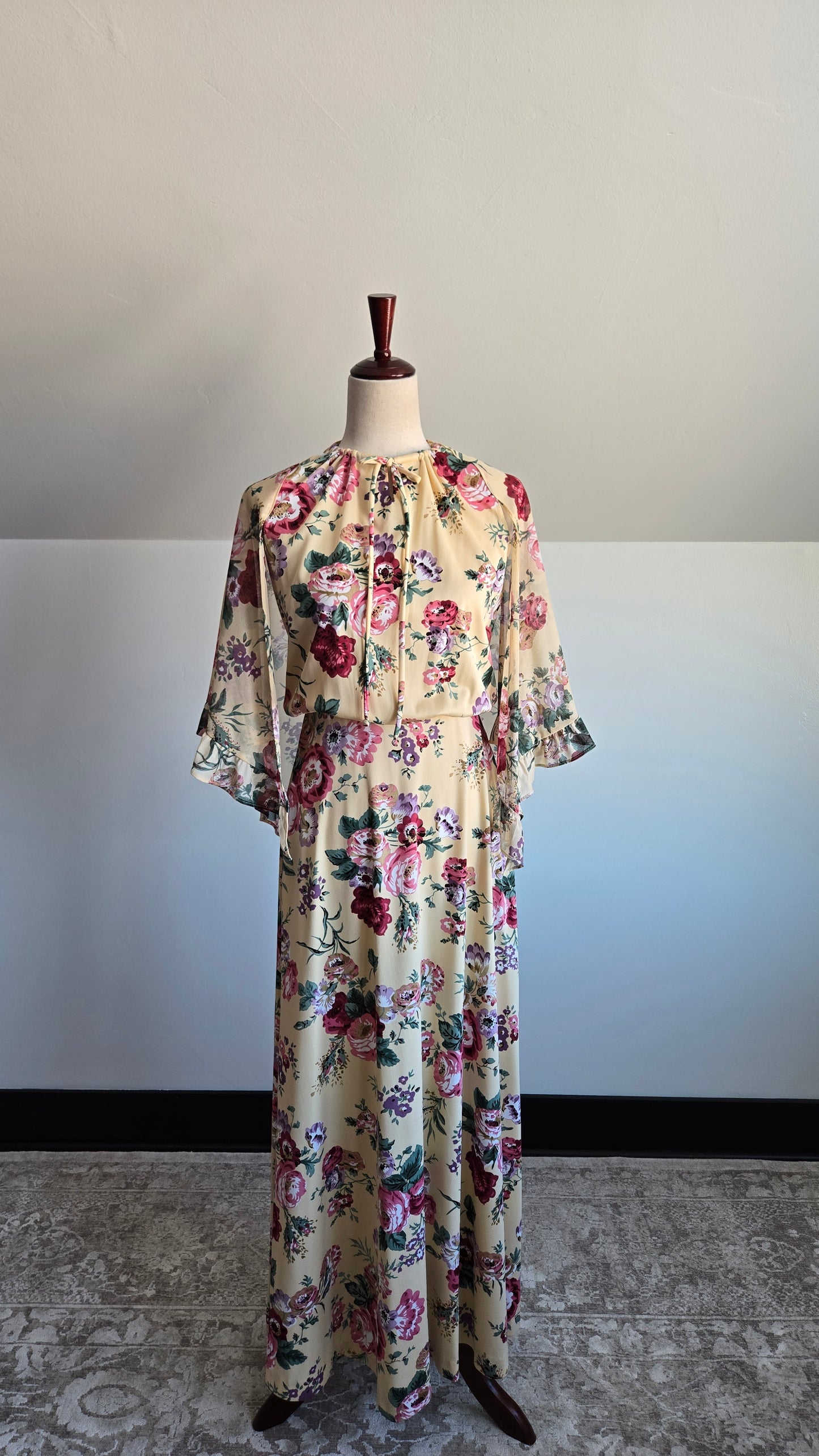 Vintage 70s Whimsical Floral Dress with Cape - S/M/L