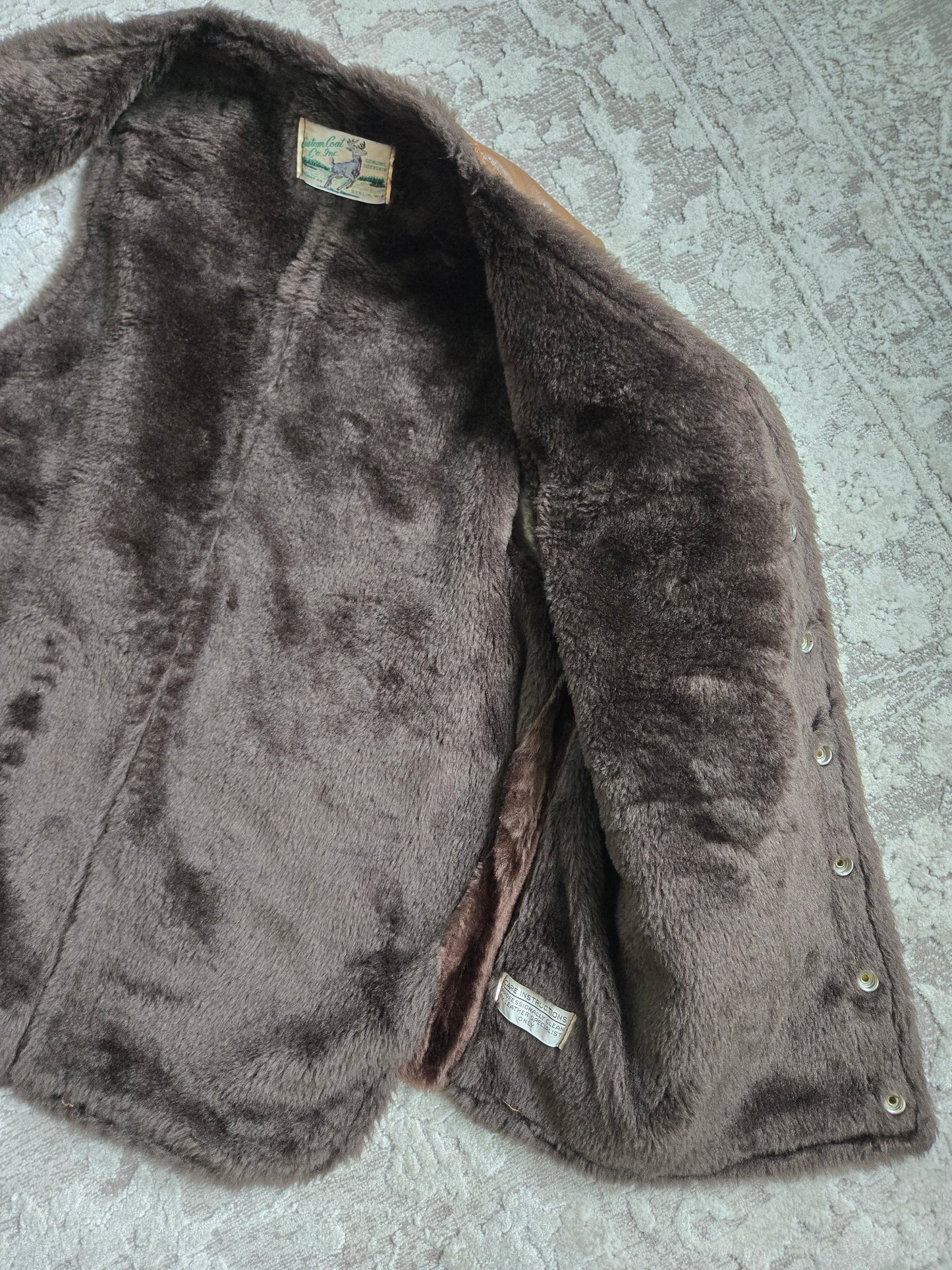 Vintage 1960s Deerskin Leather Shearling Lined Vest - M/L