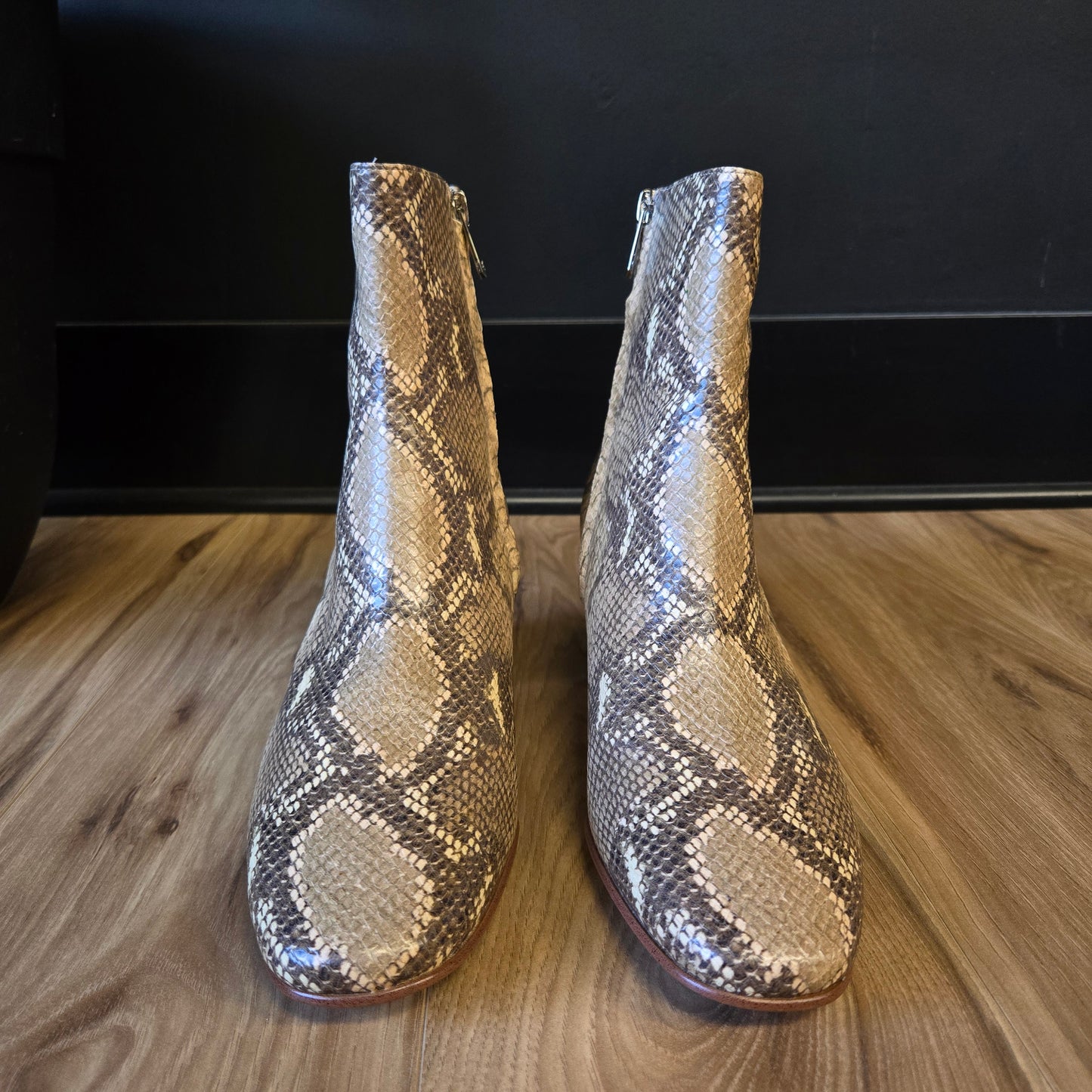 Sam Edelman Snakeskin Boots Style Regaen - Size 10