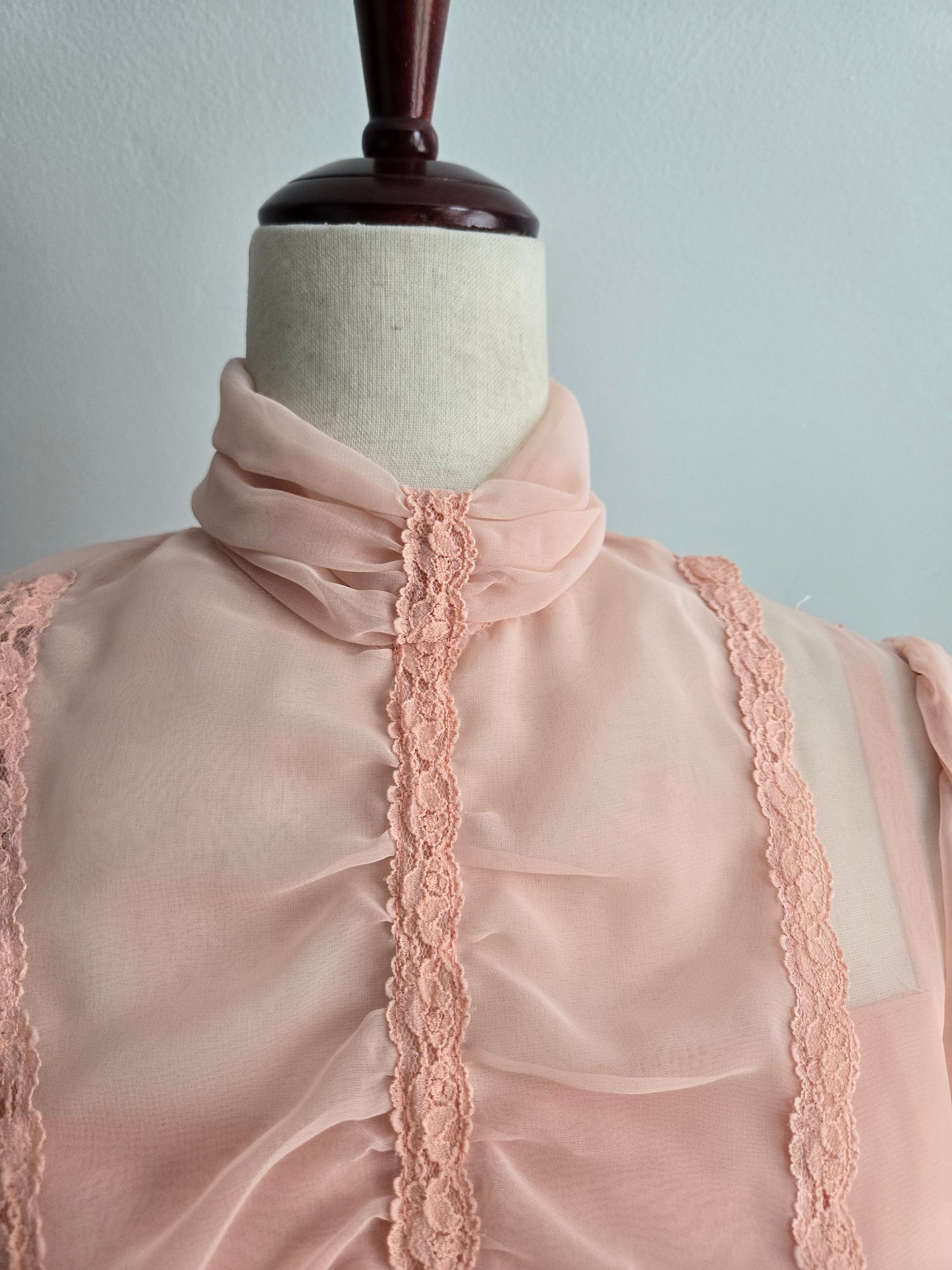 Peachy Pink 1970s Vintage Edwardian Style Dress - small