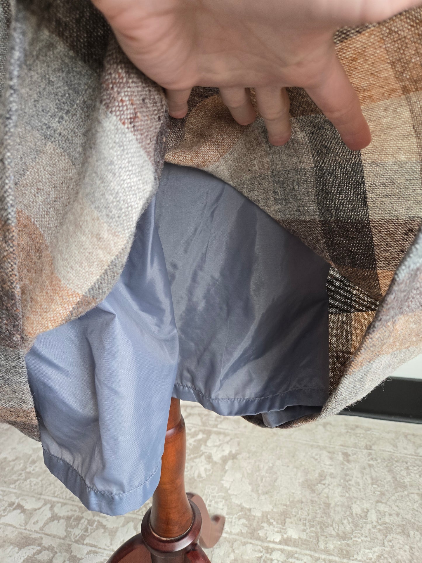 Edinburgh Woolen Mill Vintage Plaid Scottish Wool Skirt made in Great Britain - W32"