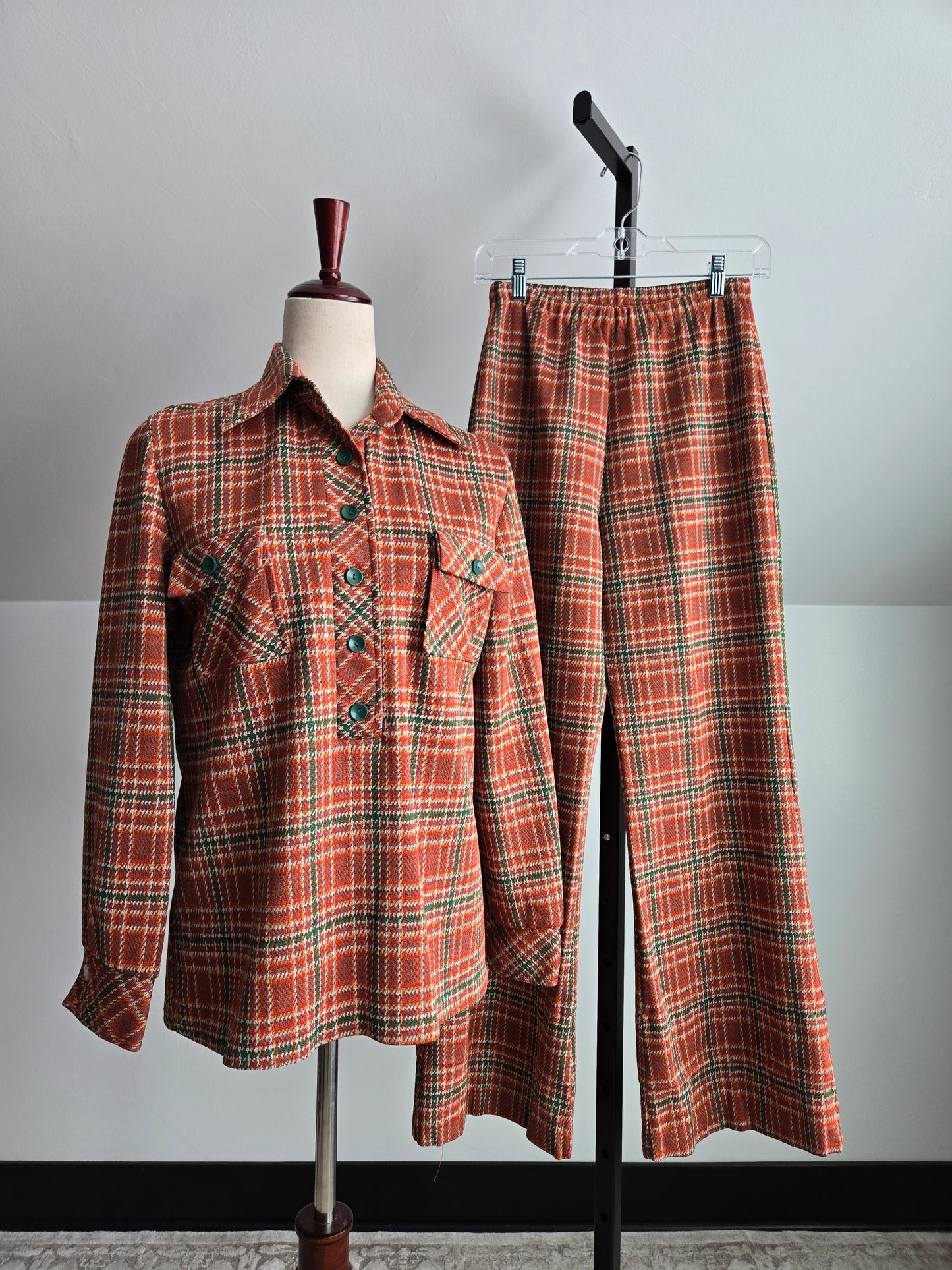 Flora Vintage 70s Plaid Two Piece Pant Set - Medium