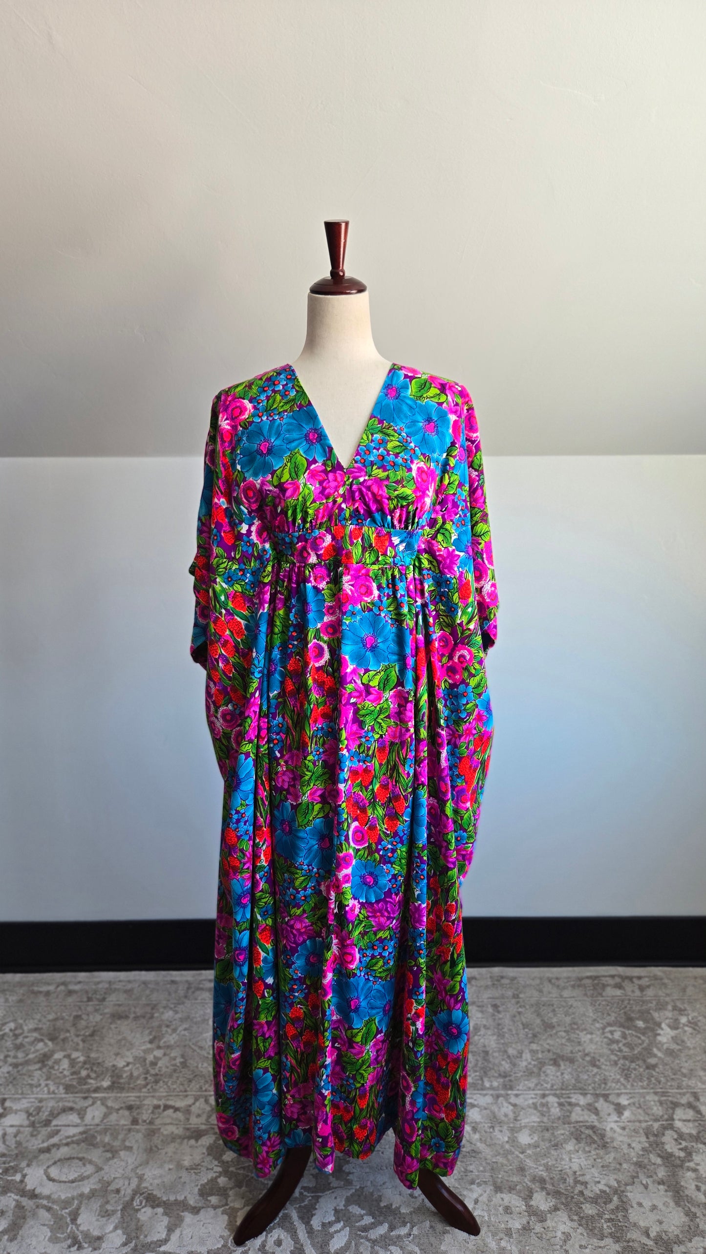 Ter-She Vintage Barkcloth Dayglo Print Floral Caftan - OS