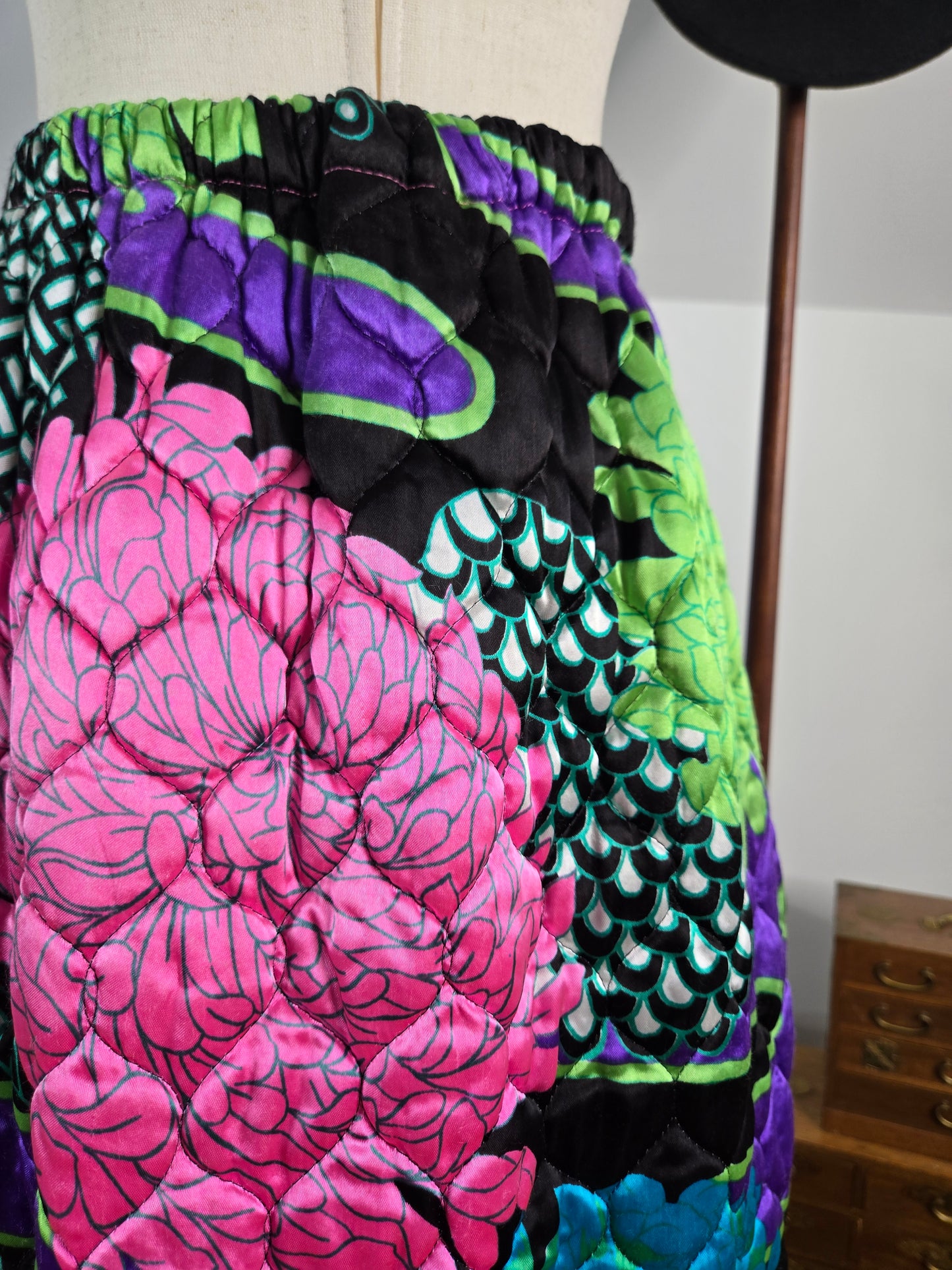 Penney's Loungewear Vintage 70s Dayglo Quilted Skirt - S/M/L