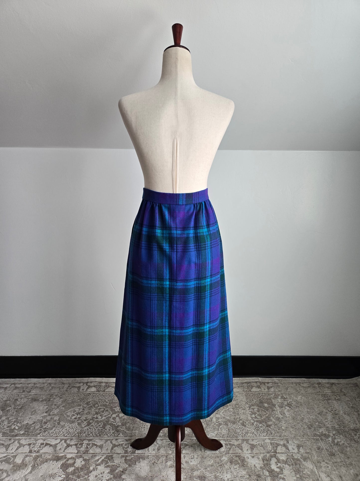 Pendleton Vintage Blue and Purple Plaid Wool Skirt - W29"
