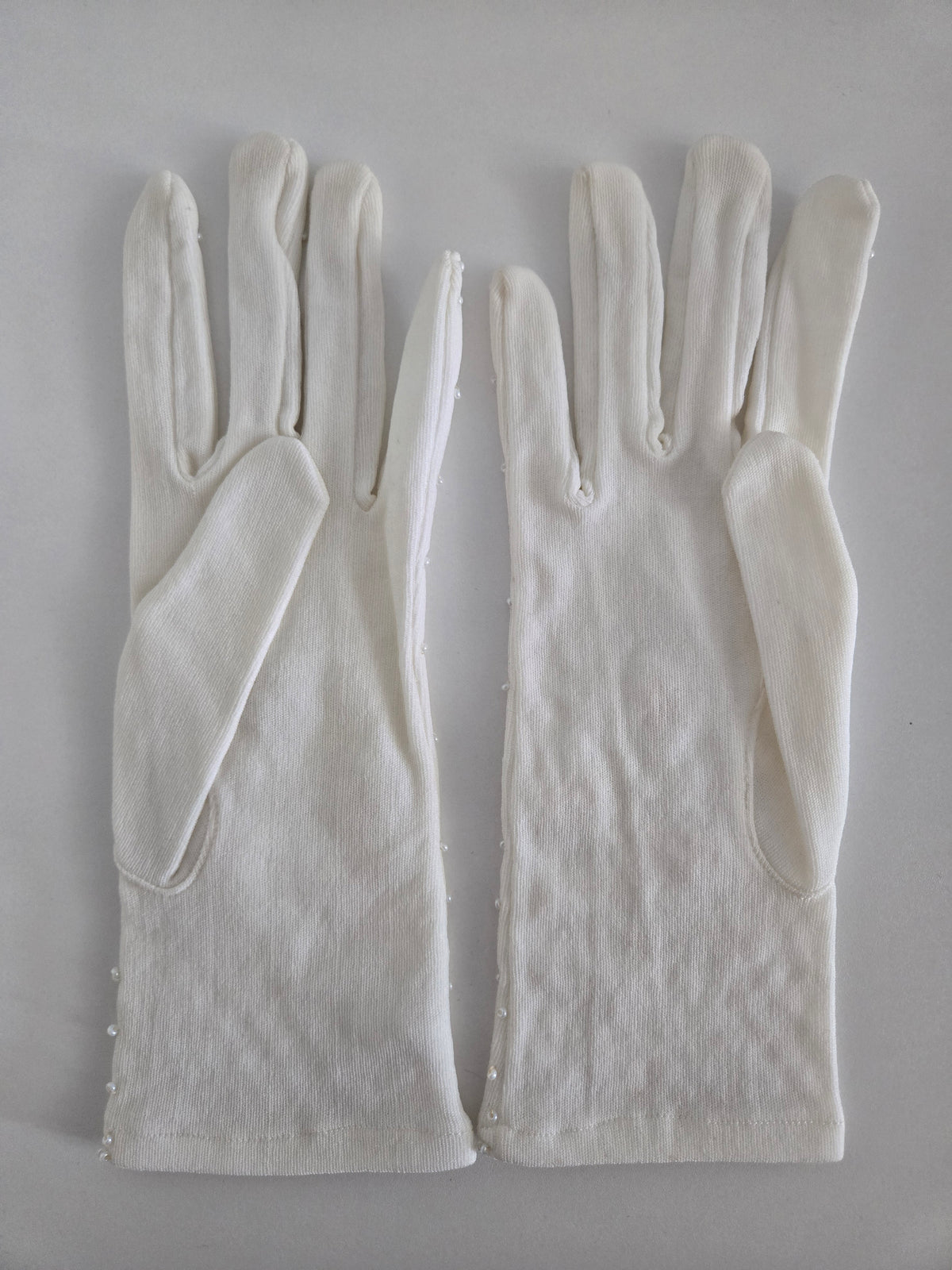 Vintage 1950s Deadstock Nylon Gloves with Pearls - Small