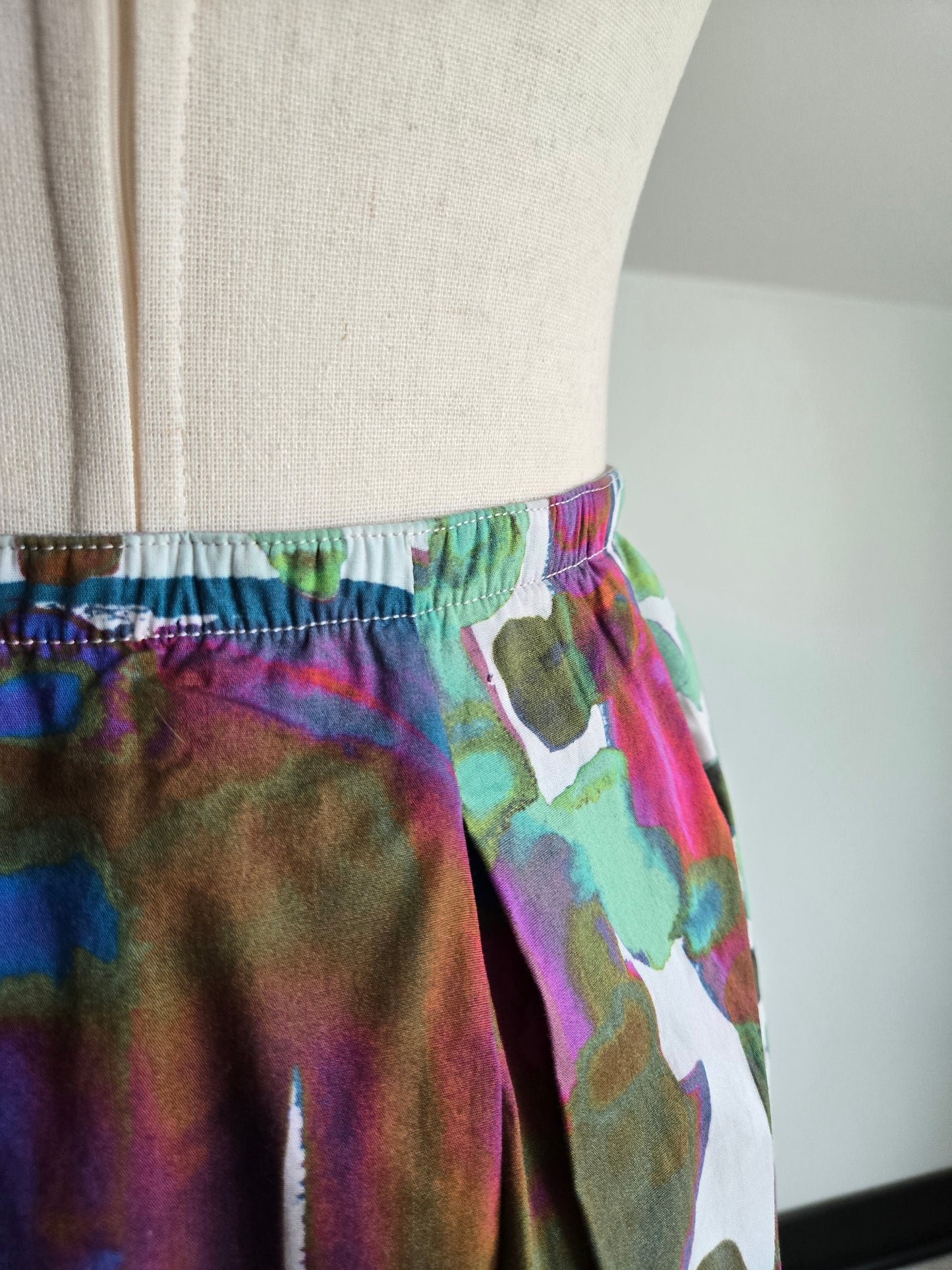 Piazza Sempione Made in Italy Artsy Skirt - Small