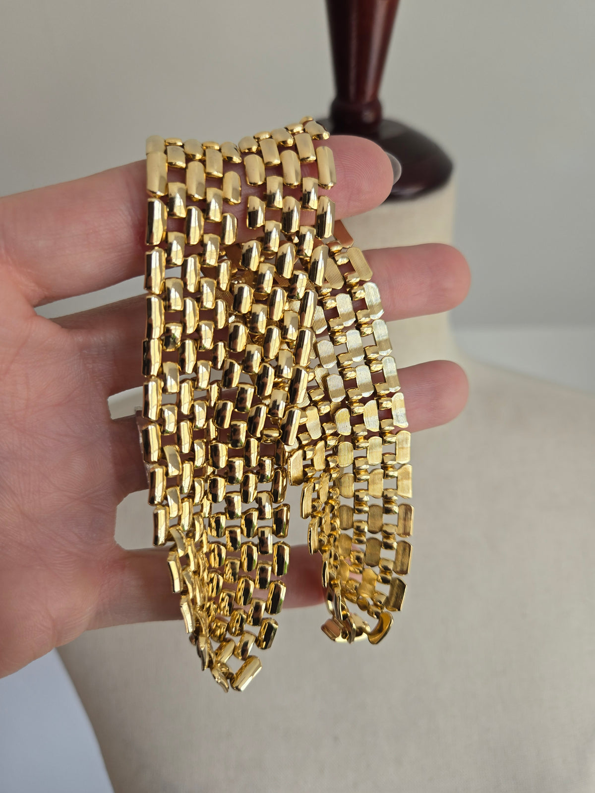 Vintage Chunky Gold Linked Choker