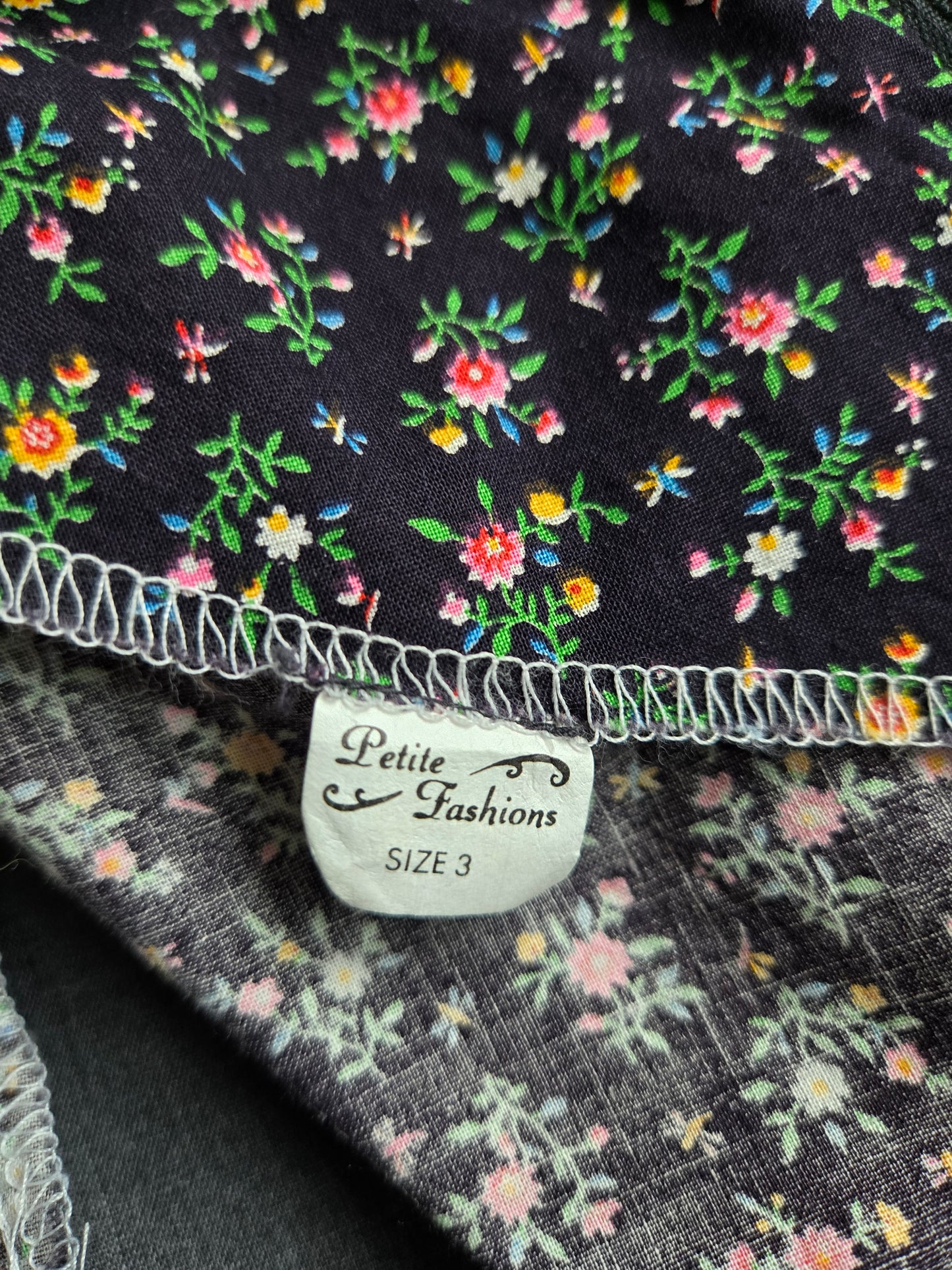 Petite Fashions Vintage 60s Velvet and Floral Prairie Dress - XS