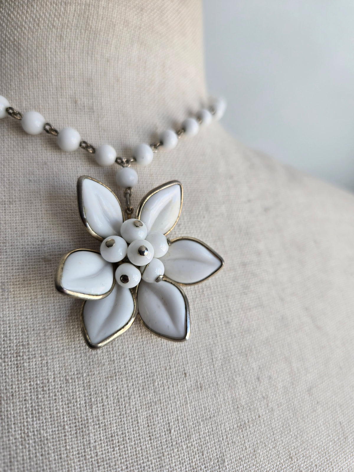 Vintage Milk Glass Flower Necklace