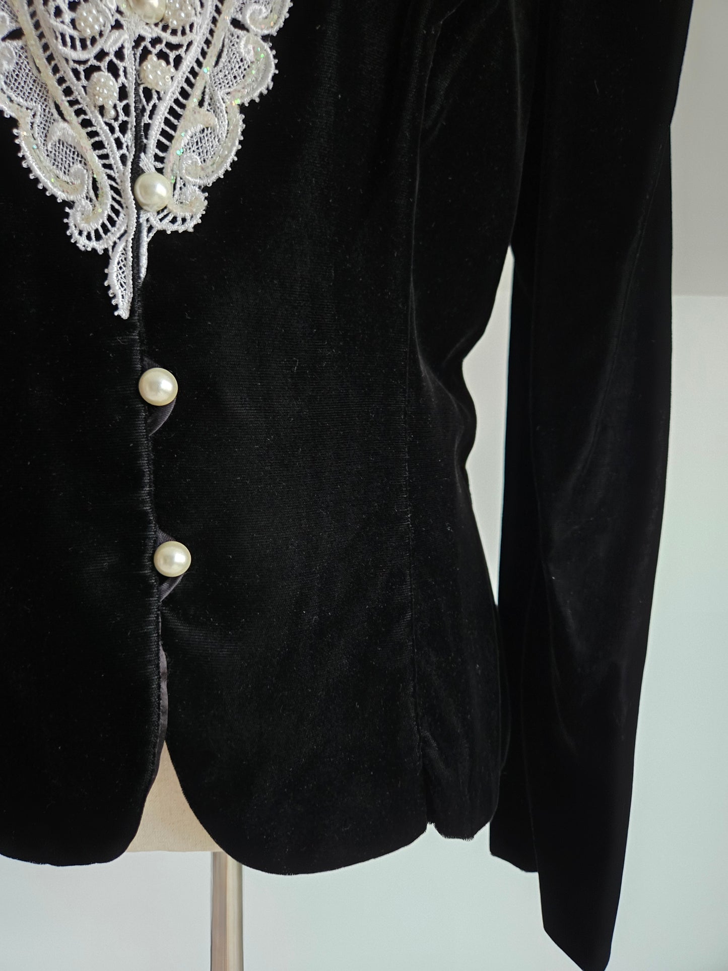Black Velvet Blazer with Lace and Pearls - Medium/Large