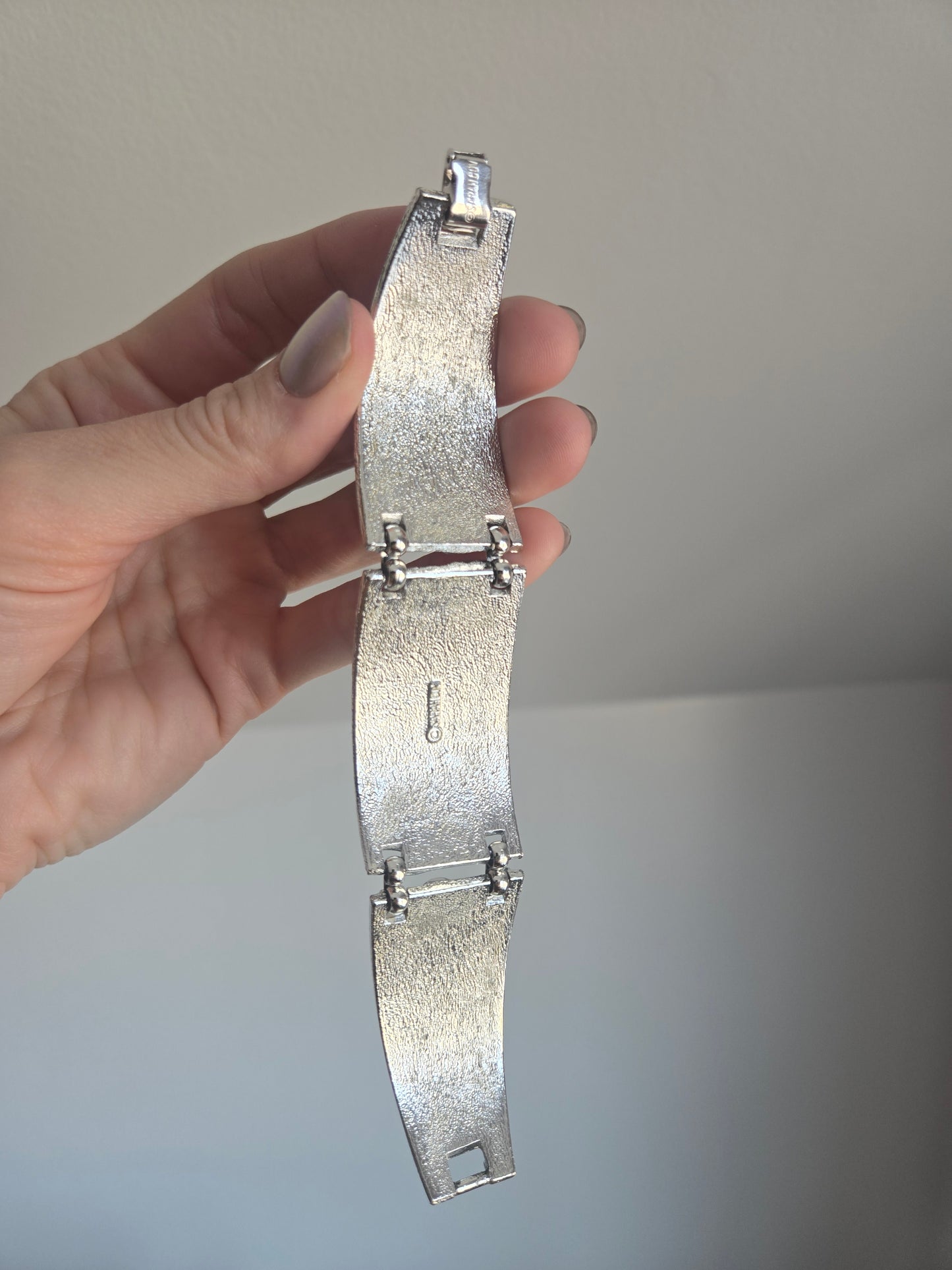 1961 Sarah Coventry Silver Tone Nile Three Piece Set