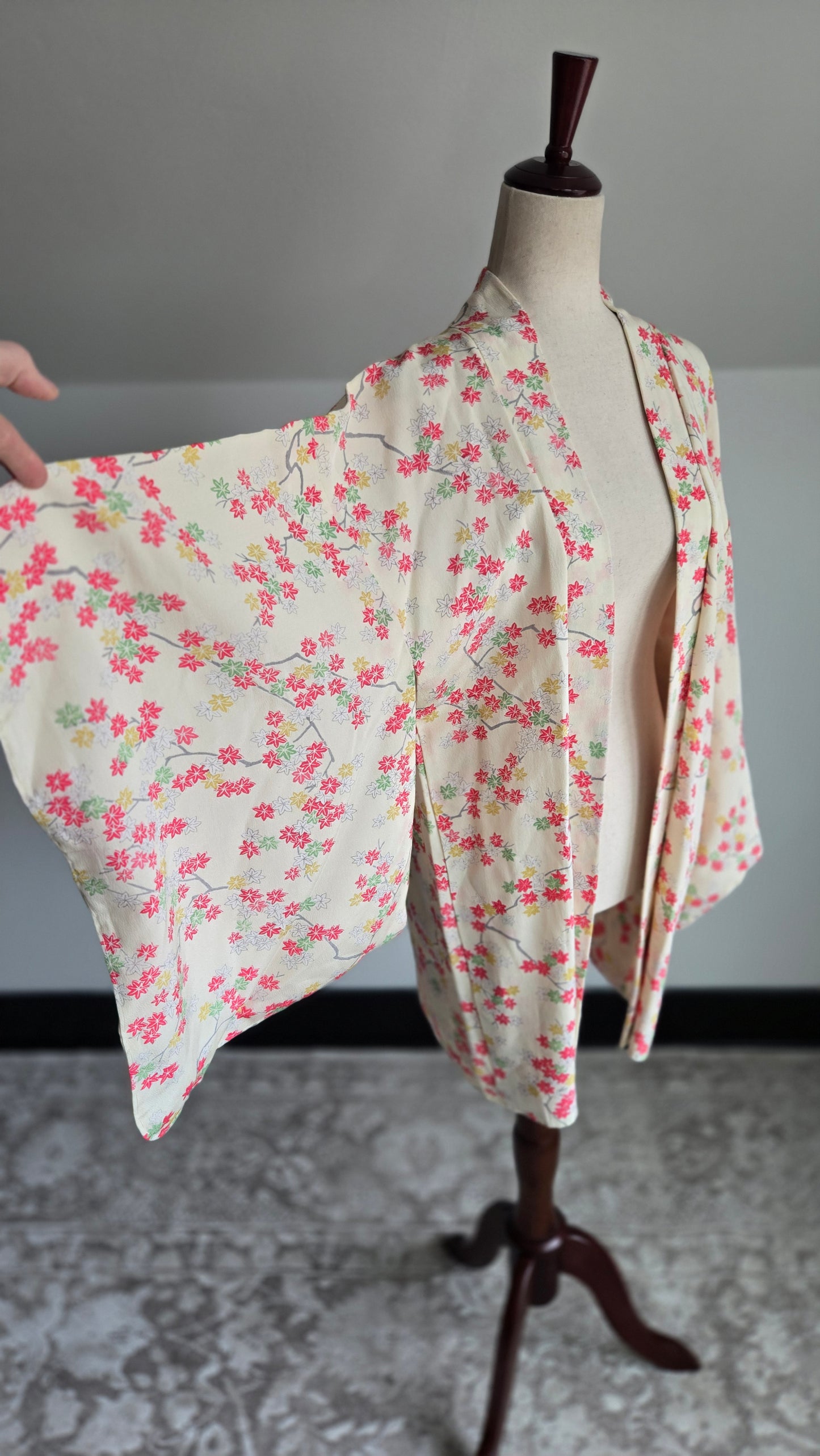 Authentic Silk Japanese Short Kimono - L/XL