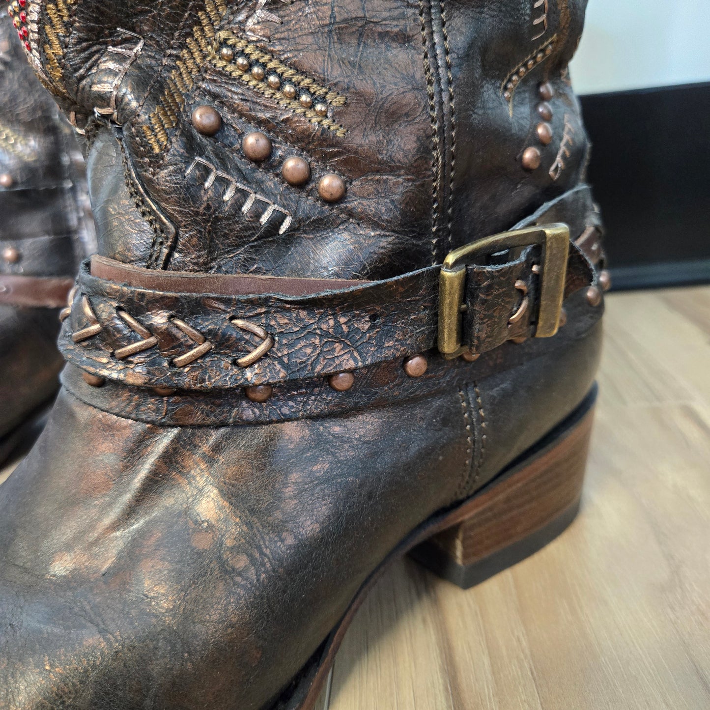 Corral Women's Copper/Red Studded Harness Western Boots