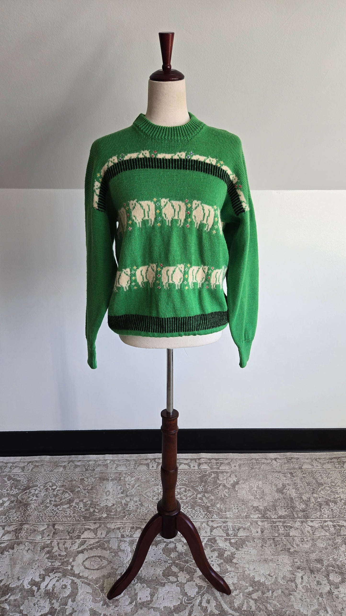 Vintage Traditional Co Kerry Irish Wool Sweater with Sheep - Medium