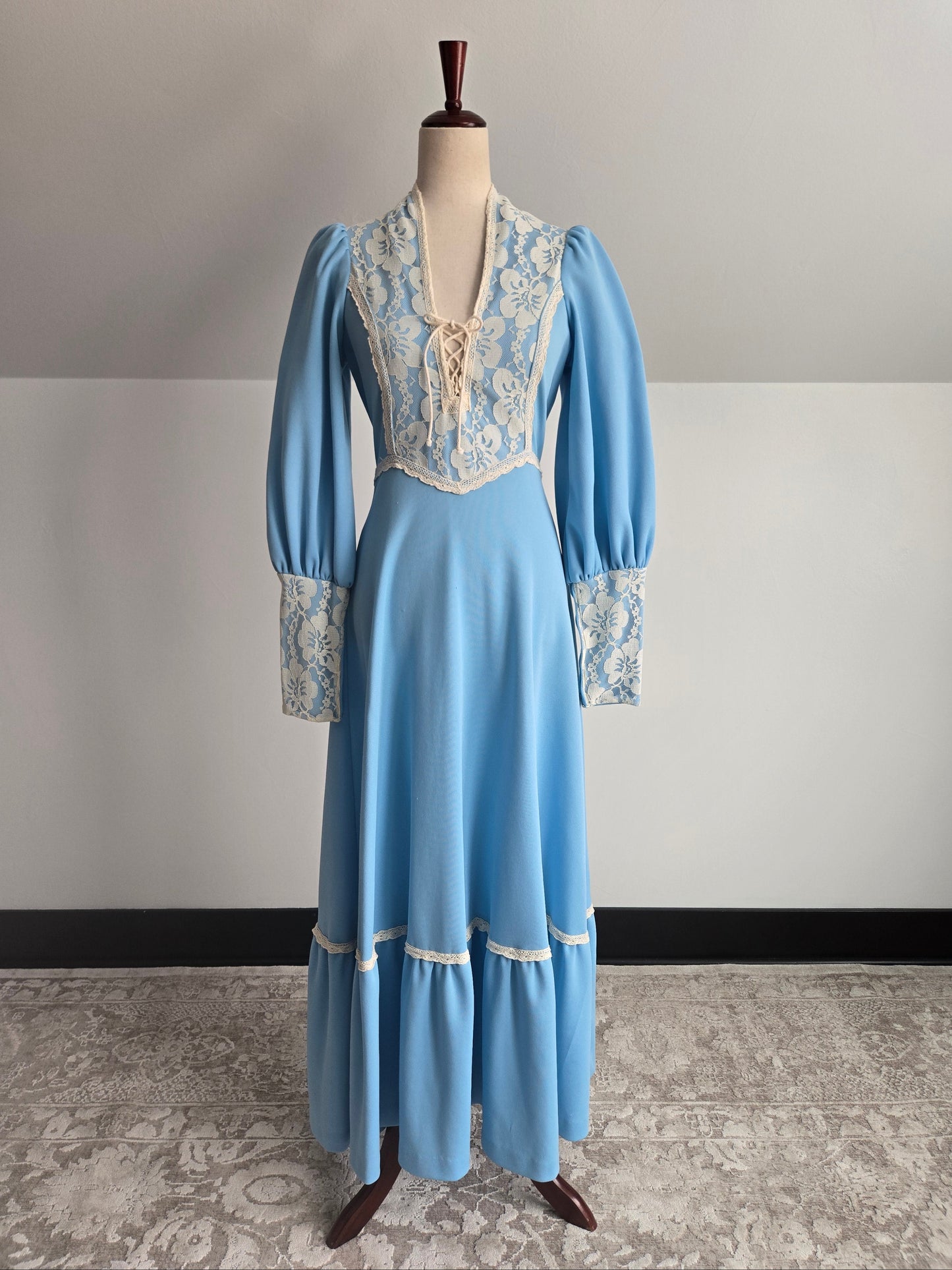 Vintage 1970s Sky Blue Prairie Dress with Floral Lace Details and Corset Top - Small