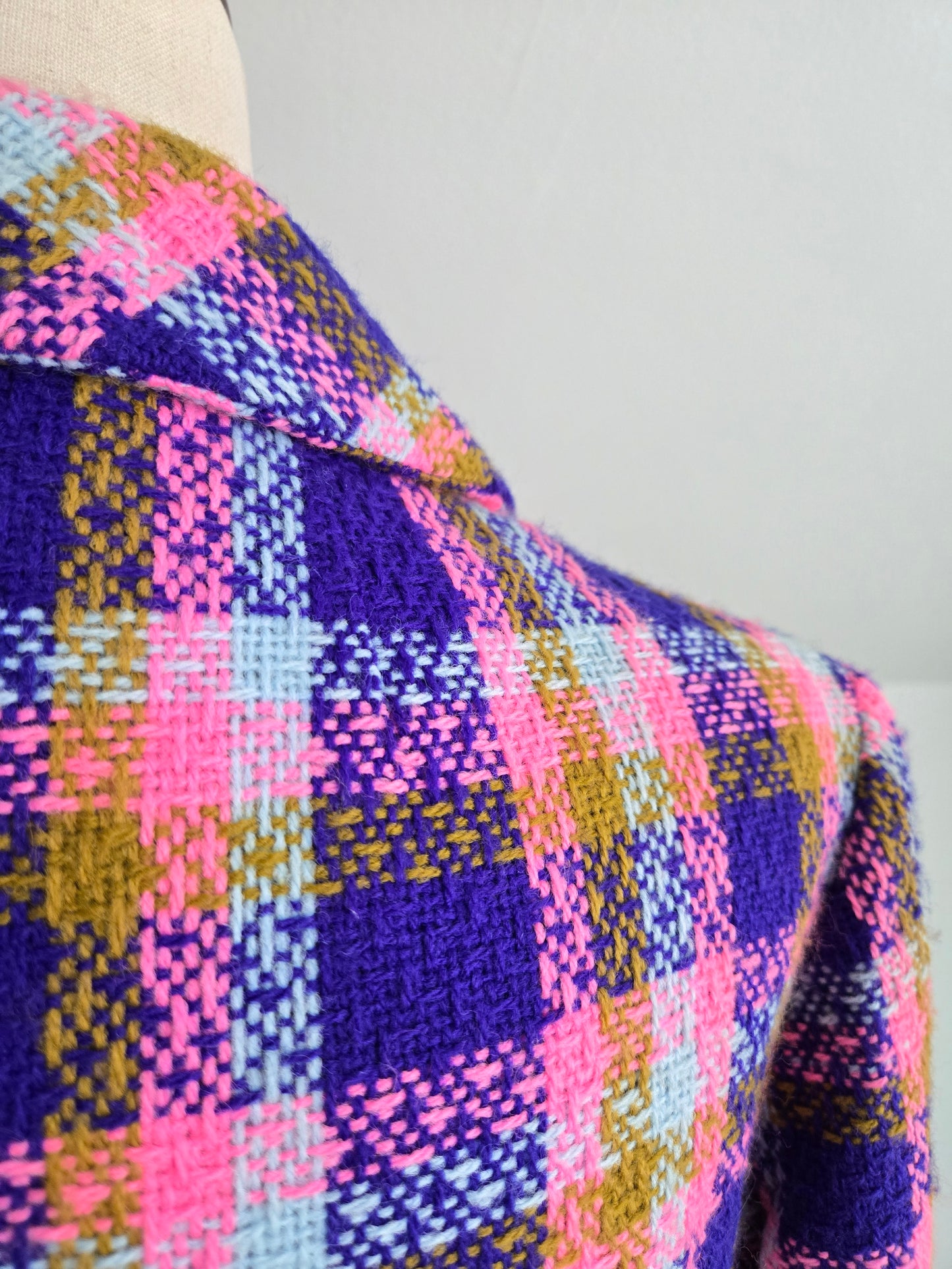 Vintage 70s Colorful Plaid Blazer/Jacket - medium/large