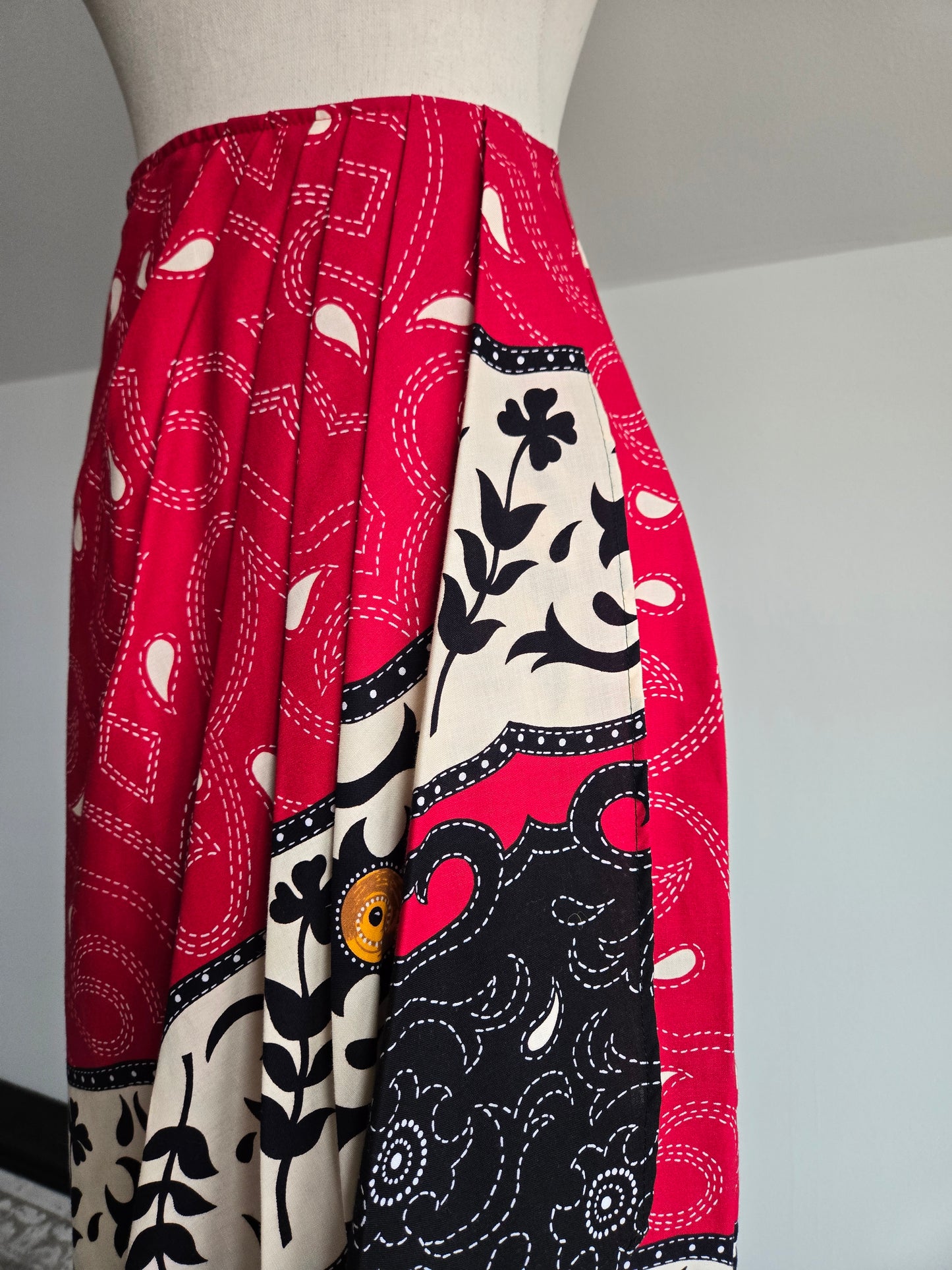 Circle T by Marilyn Lenox Western 100% Cotton Skirt - XS