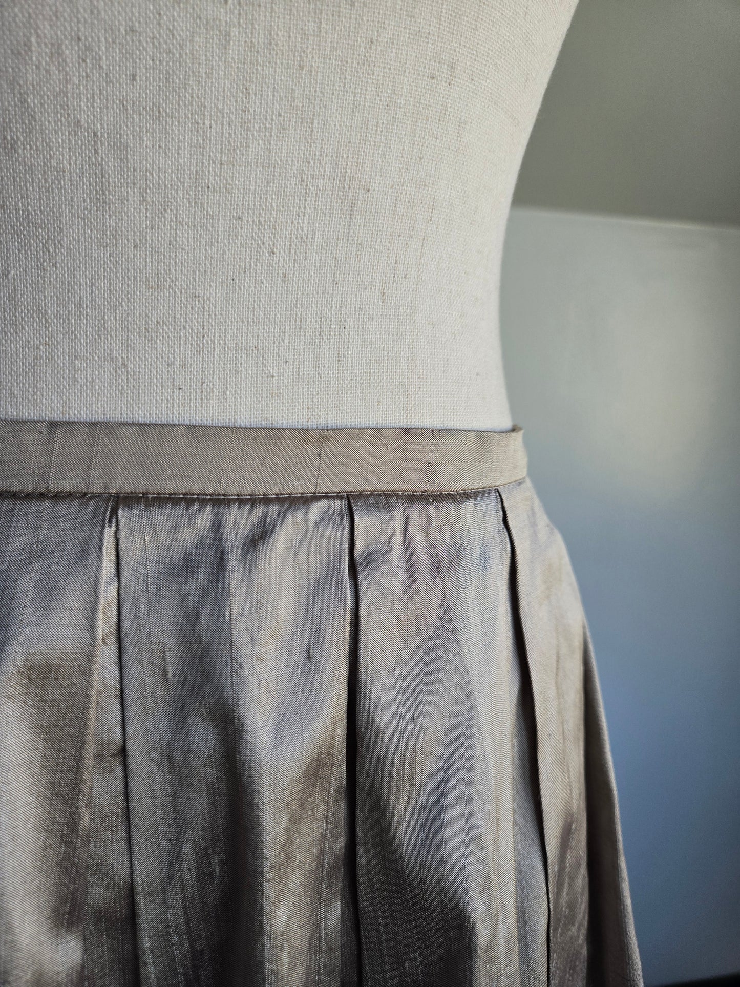 Trina Turk Designer Silk Skirt - Small