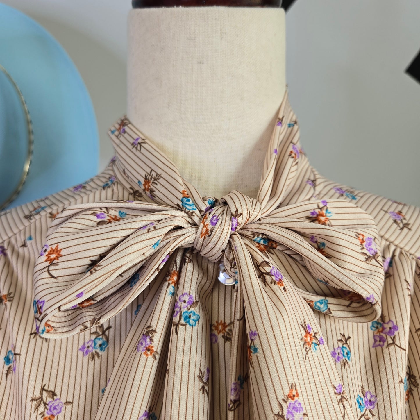 Vintage 1970s Micro Pinstripe and Floral Top with Neck Tie - large