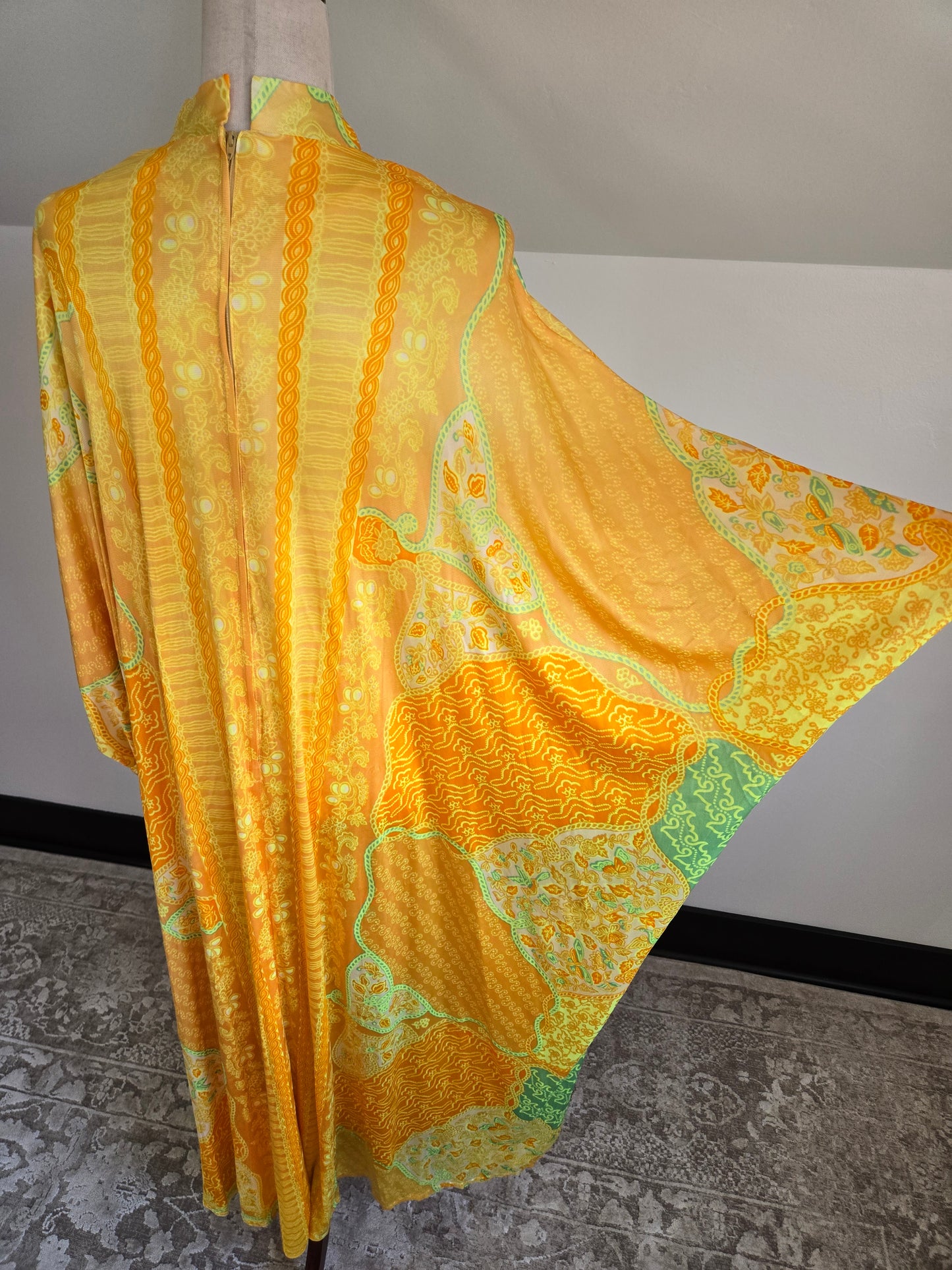 Windsor Vintage 60s Nylon Slinky Caftan Dress - up to large