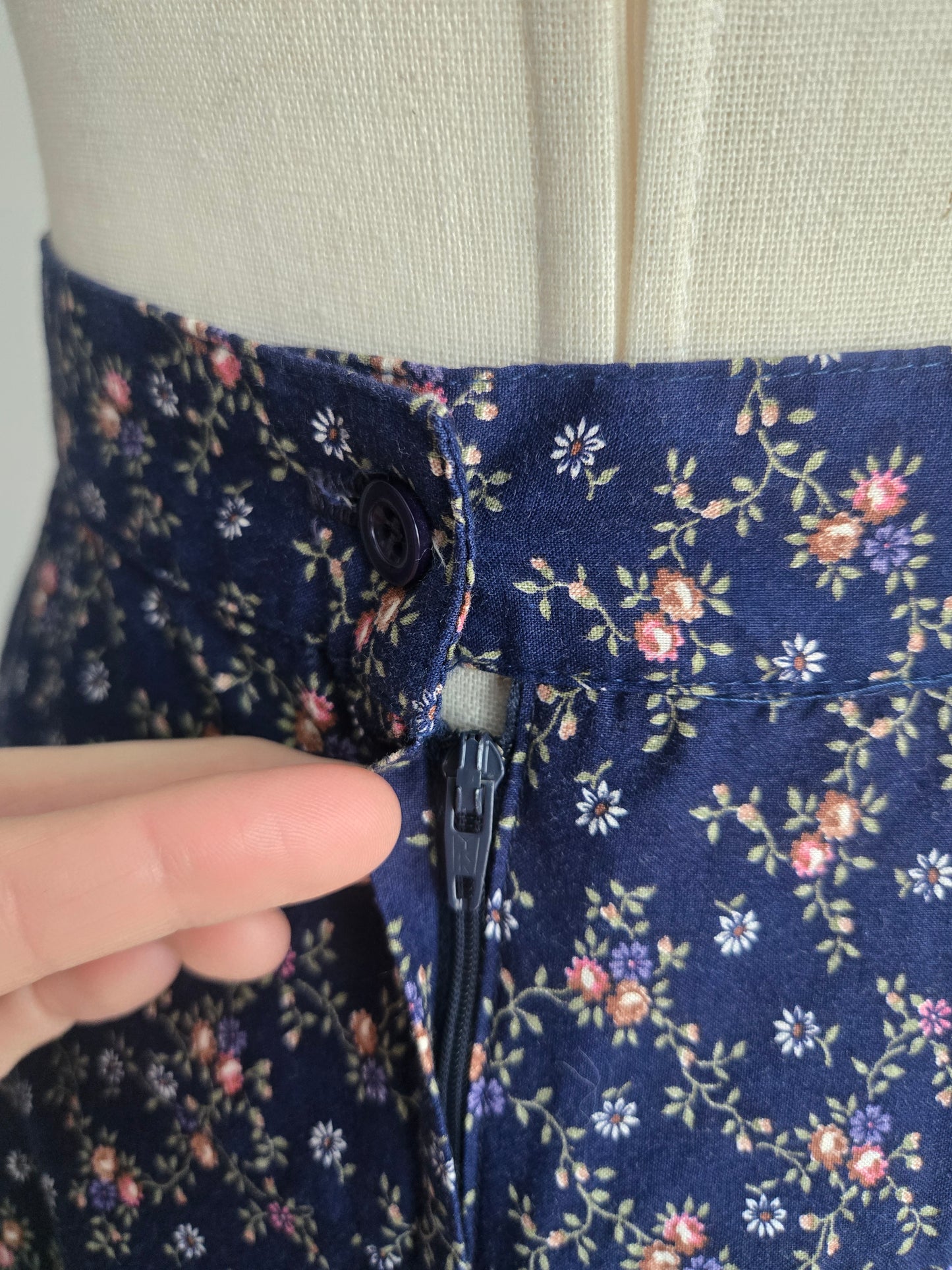 Jessica's Gunnies San Francisco Cotton Skirt - XS/S