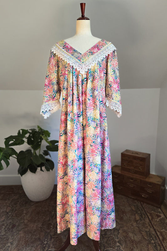 Vintage 1970s Handmade Cotton and Lace Maxi Housedress - large