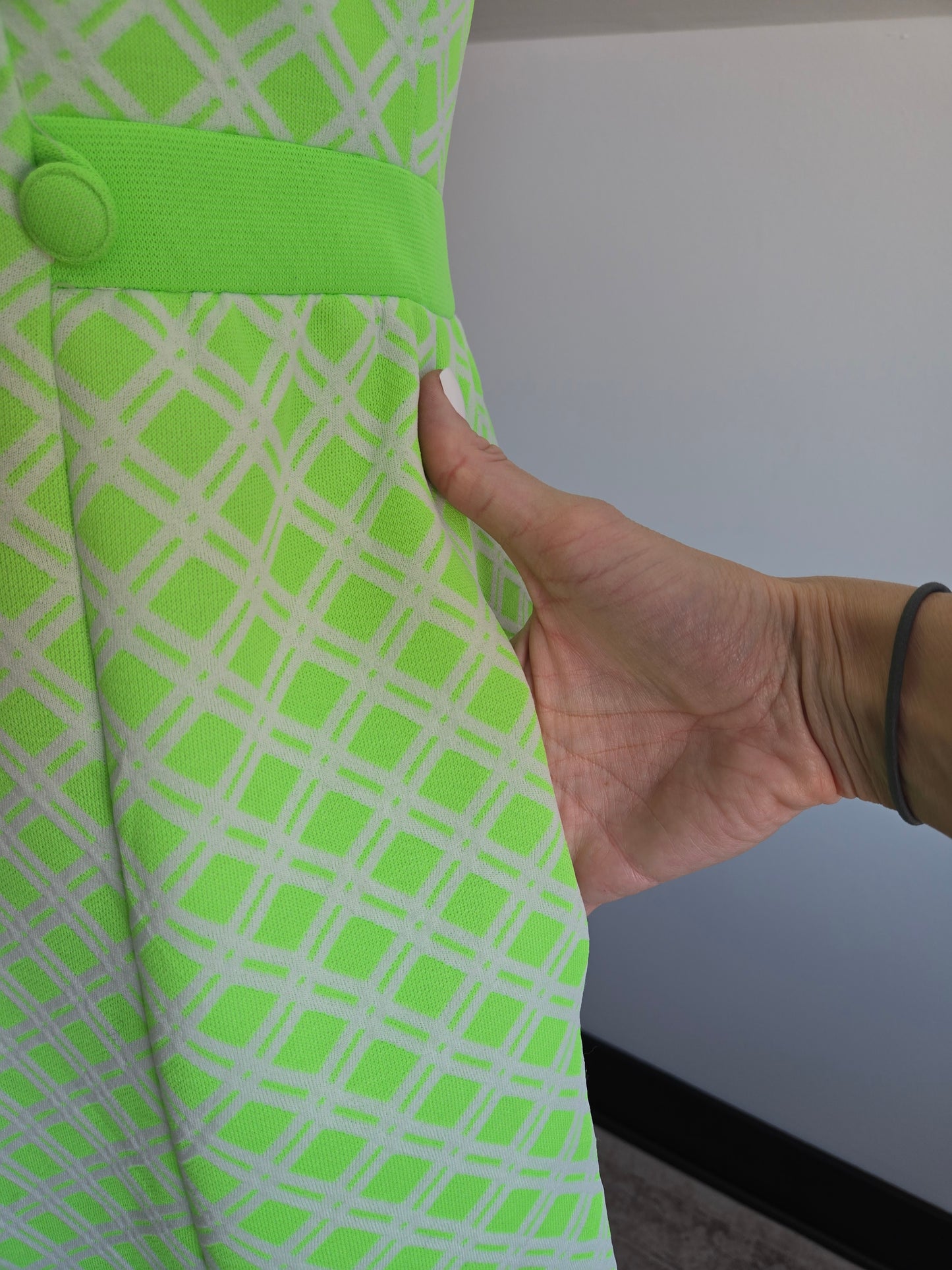 Vintage 70s Lime Green Mod Dress - S/M