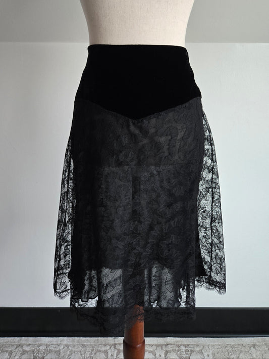Blumarine Made in Italy Designer Lace and Velvet Skirt - Small