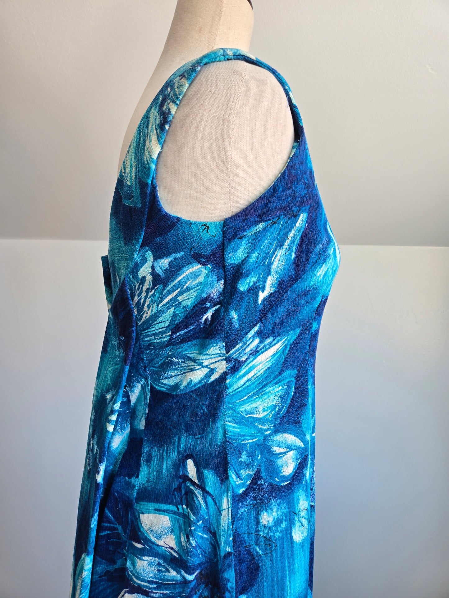 Royal Hawaiian Barkcloth Blue Floral Made in Hawaii Dress - Small