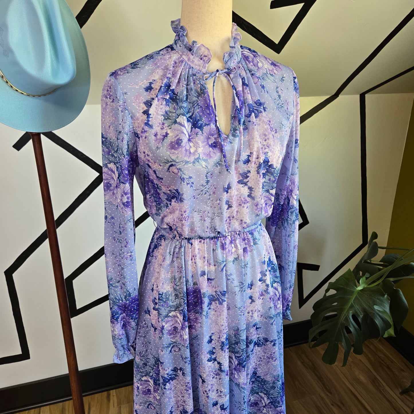 Vintage 1970s Lavender Florals and Polka Dots Midi Dress - large