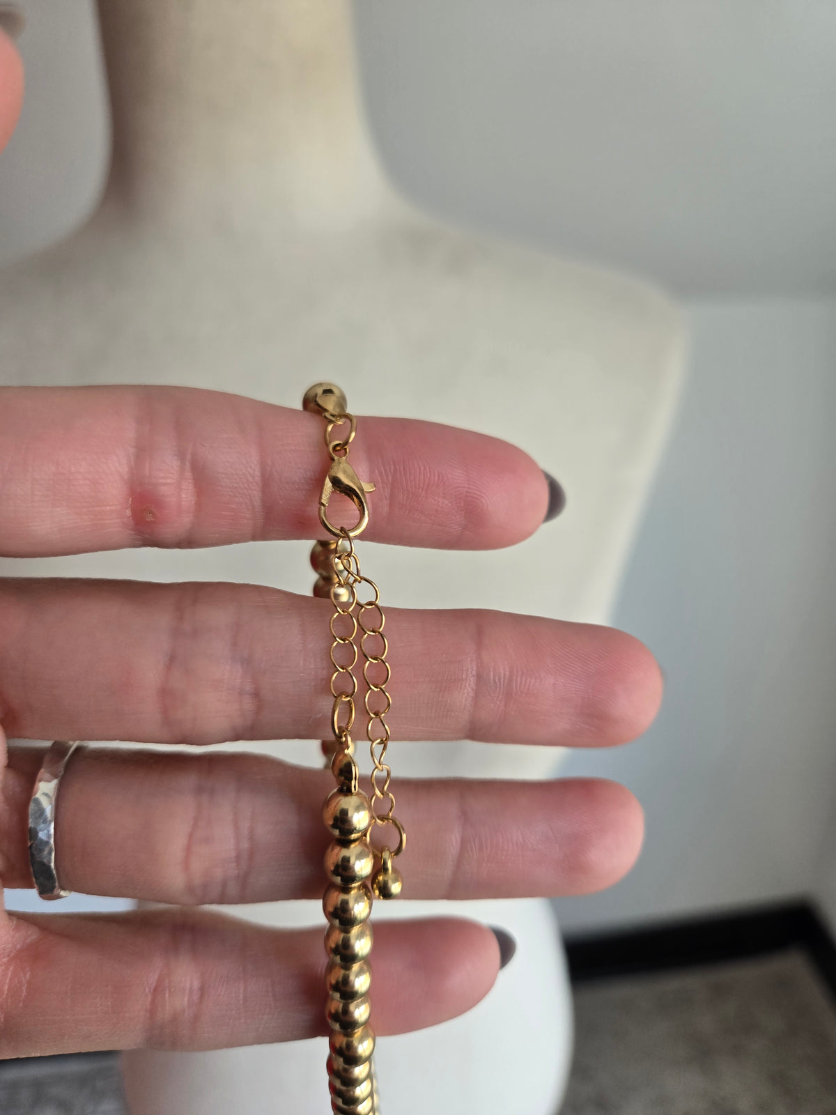 Gay Boyer Signed Vintage Gold Shell Necklace