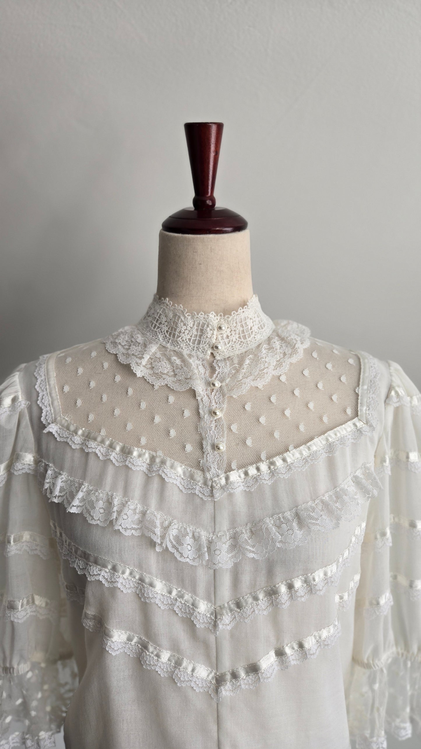 Gold Label Jessica's Gunnies San Fransisco Vintage 70s Gauzy Blouse - Medium