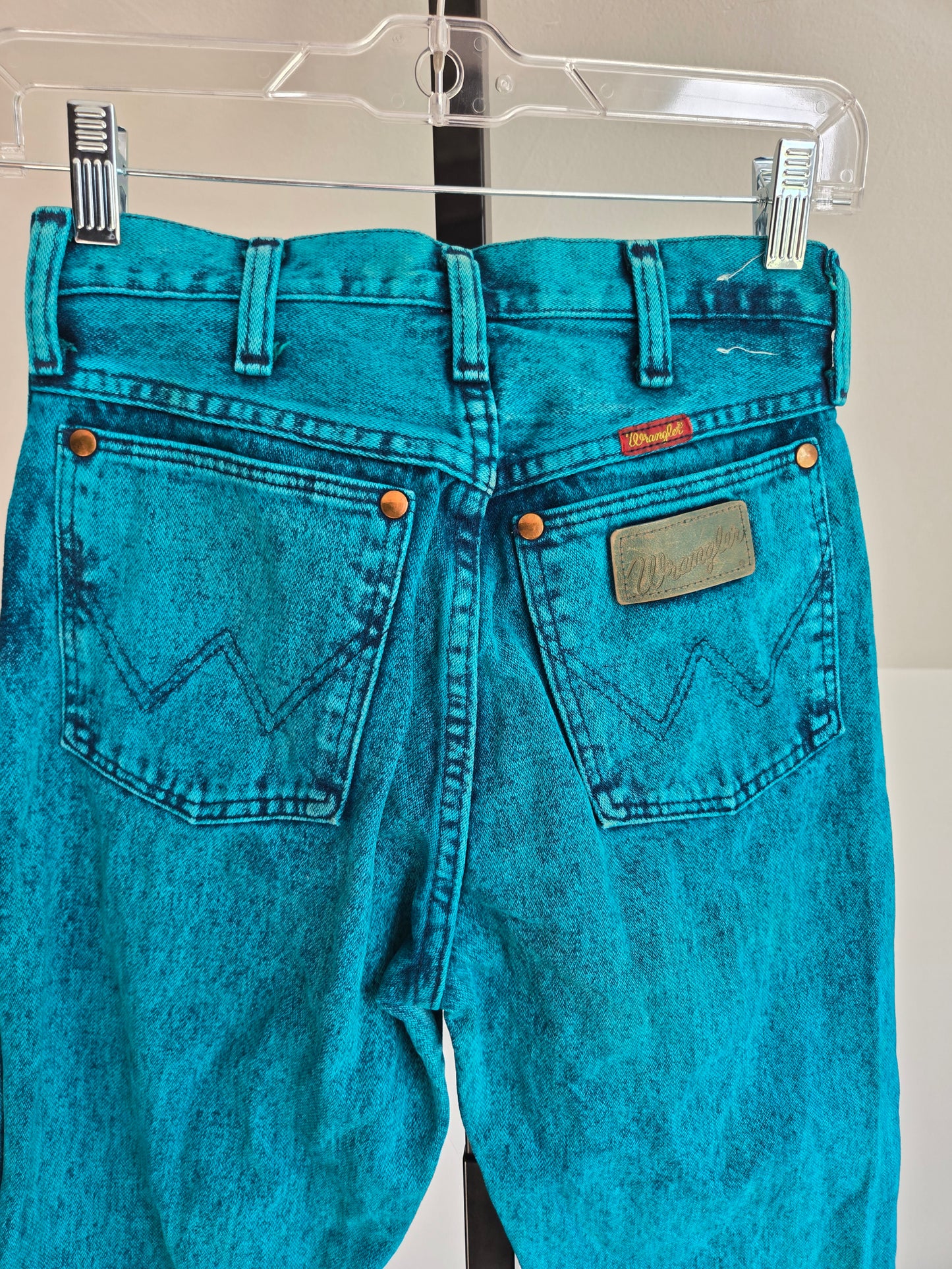 Turquoise Made in USA Vintage Wranglers - W25-26"