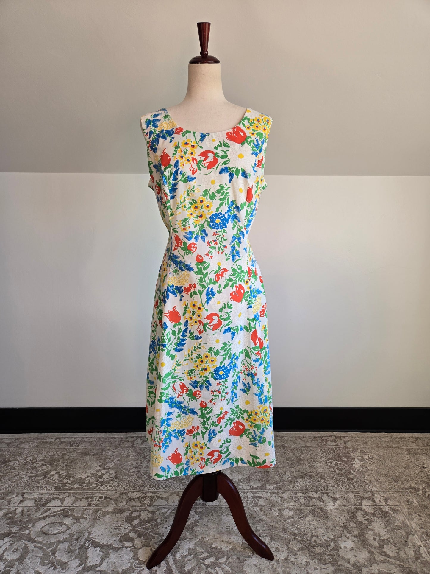 New Perspective Vintage 60s White Floral Cotton Dress - large